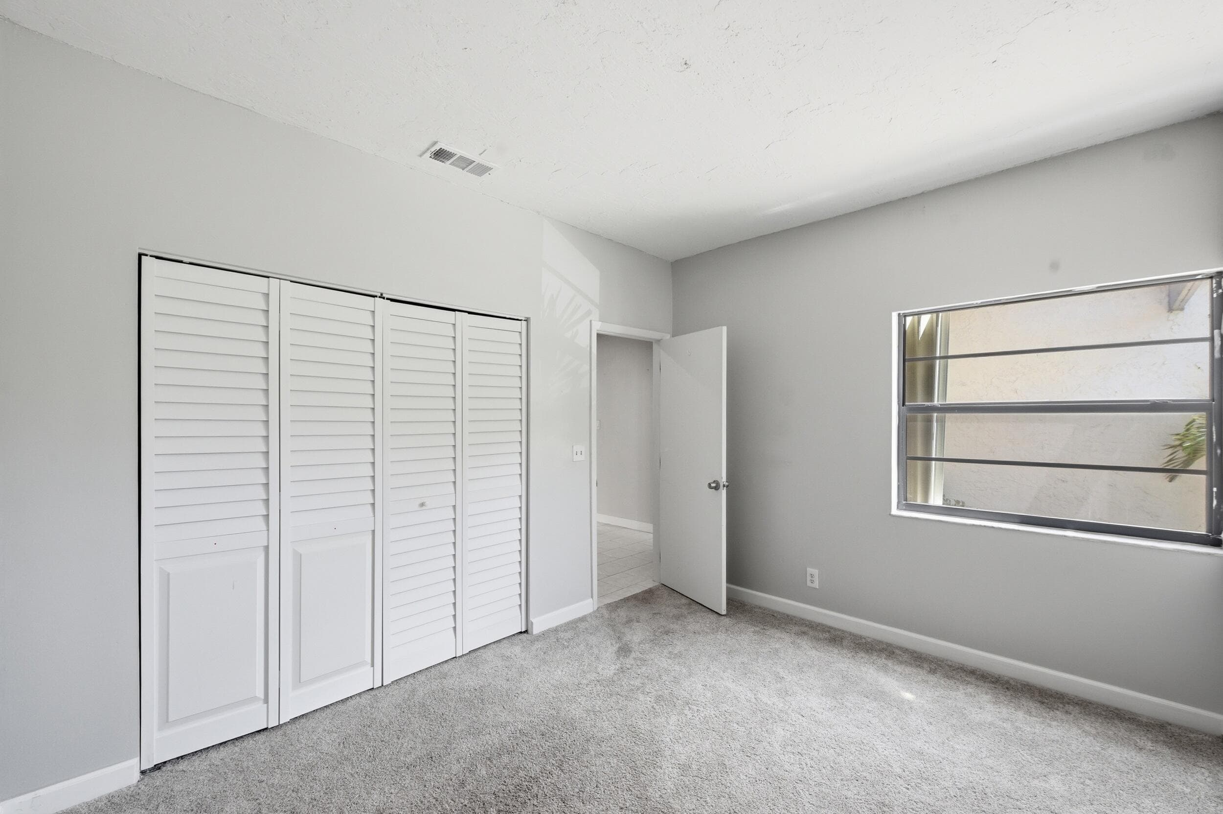 1097 NW 98th Terrace 110, Pembroke Pines, FL 33024 — photo 4 of 28