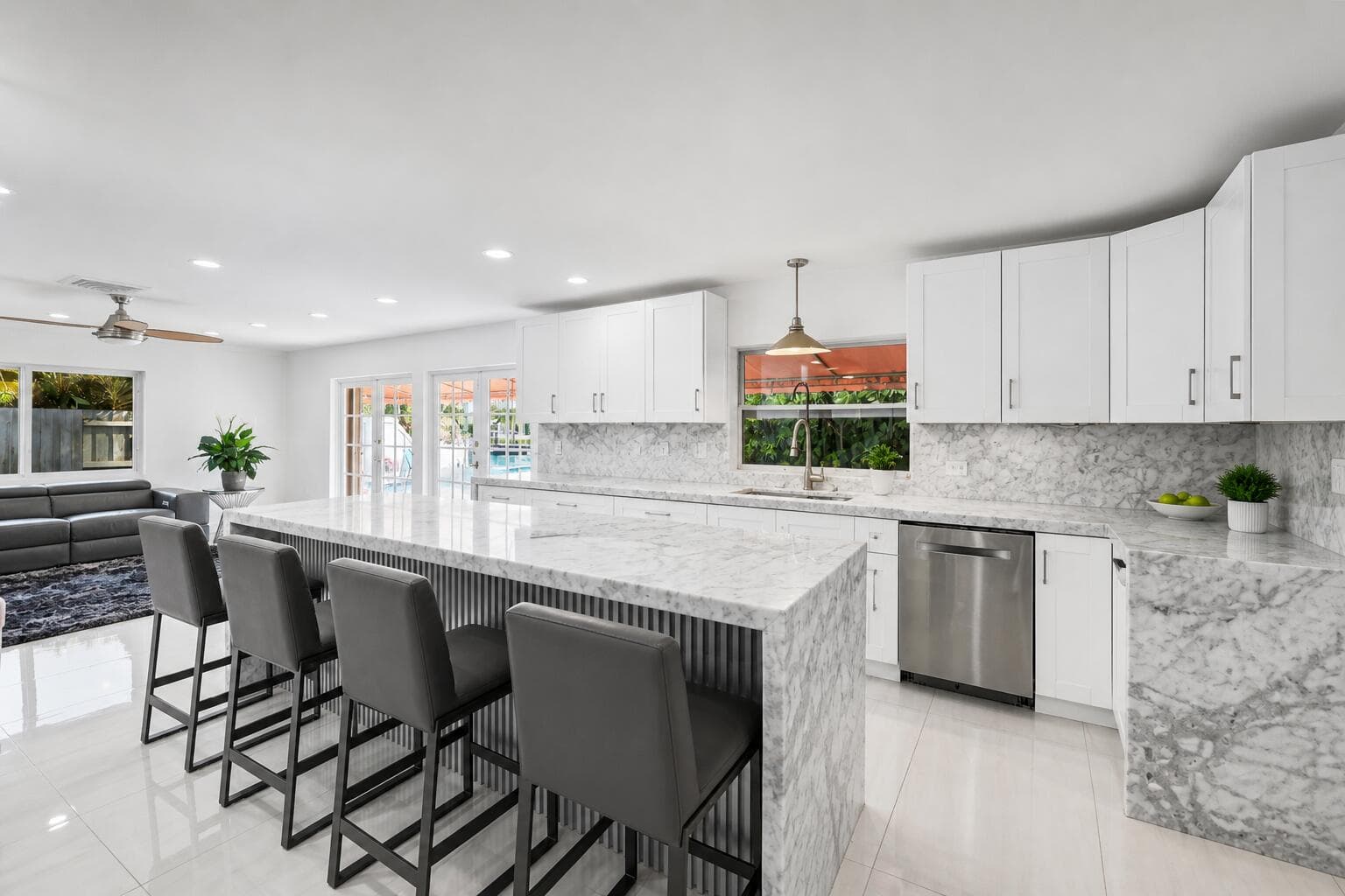 3531 NE 30th Avenue, Lighthouse Point, FL 33064 — photo 12 of 54