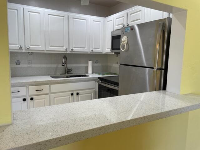 2960 Lake Osborne Drive 107, Lake Worth Beach, FL 33461 — photo 3 of 18