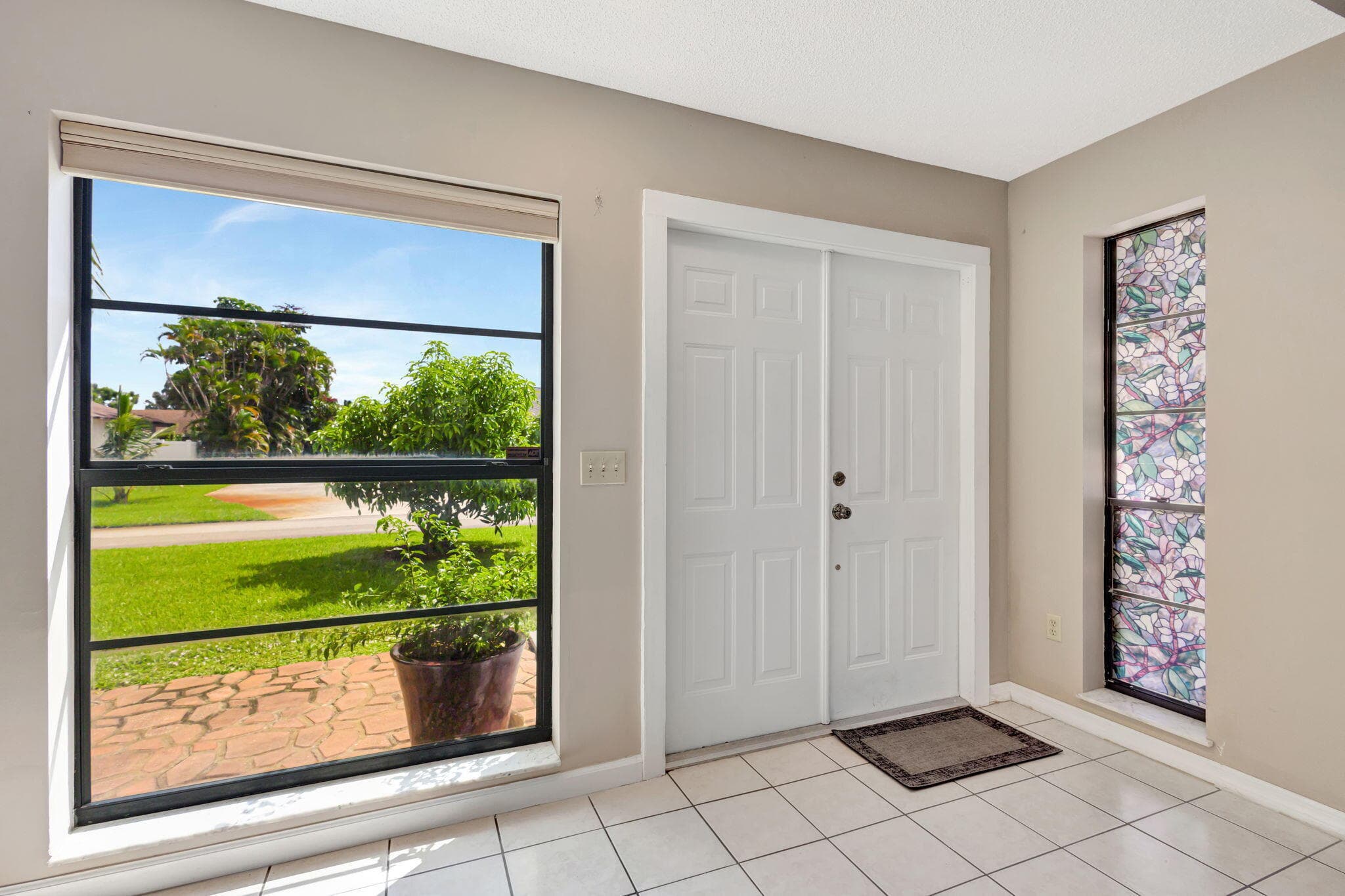 2469 Sun Up Lane, Lake Worth, FL 33462 — photo 8 of 52