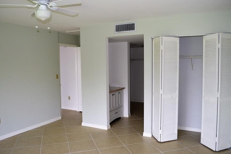 2283 NW 22nd Avenue 104, Stuart, FL 34994 — photo 5 of 20