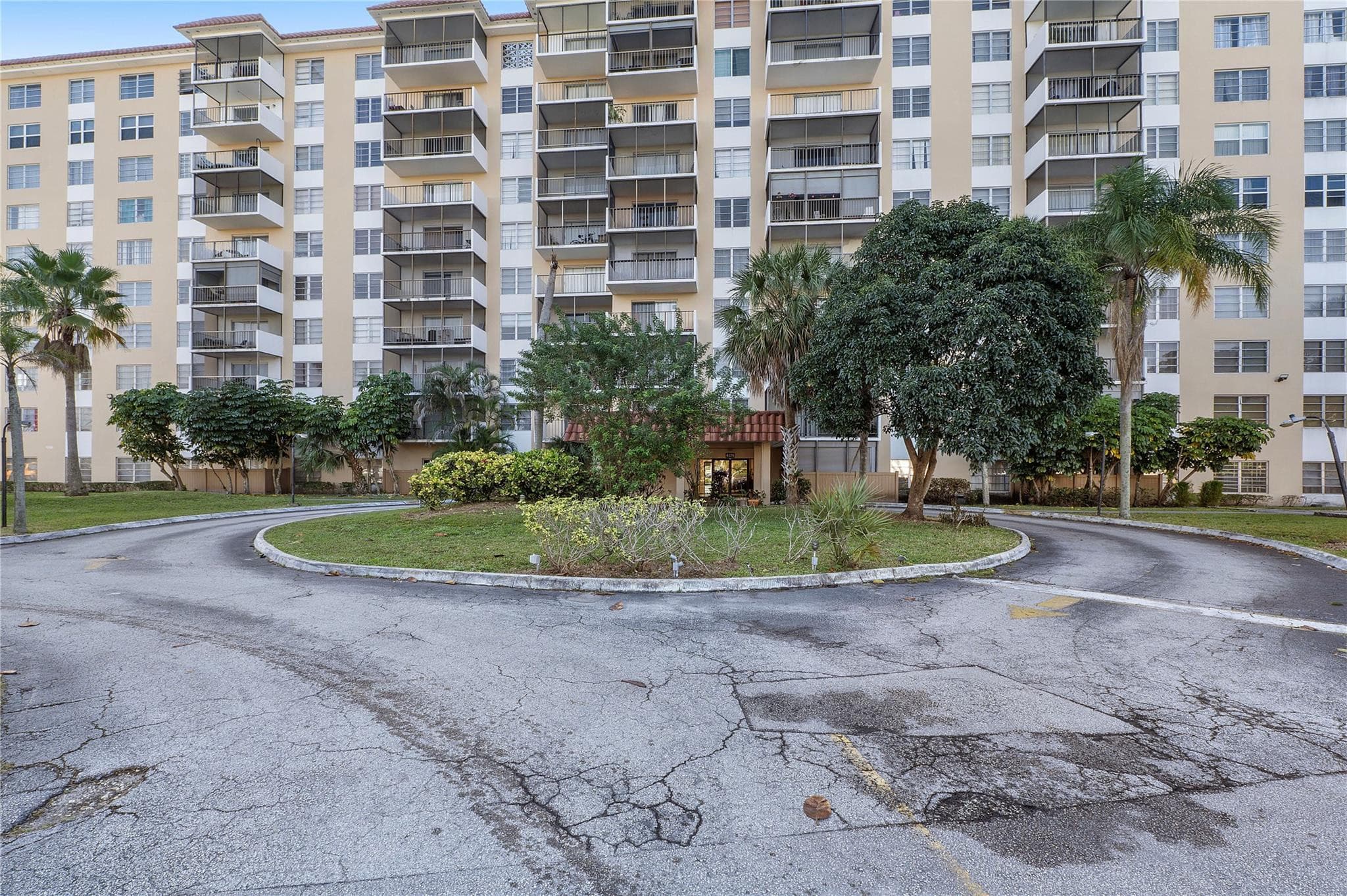 4174 Inverrary Drive 1002, Lauderhill, FL 33319 — photo 28 of 28