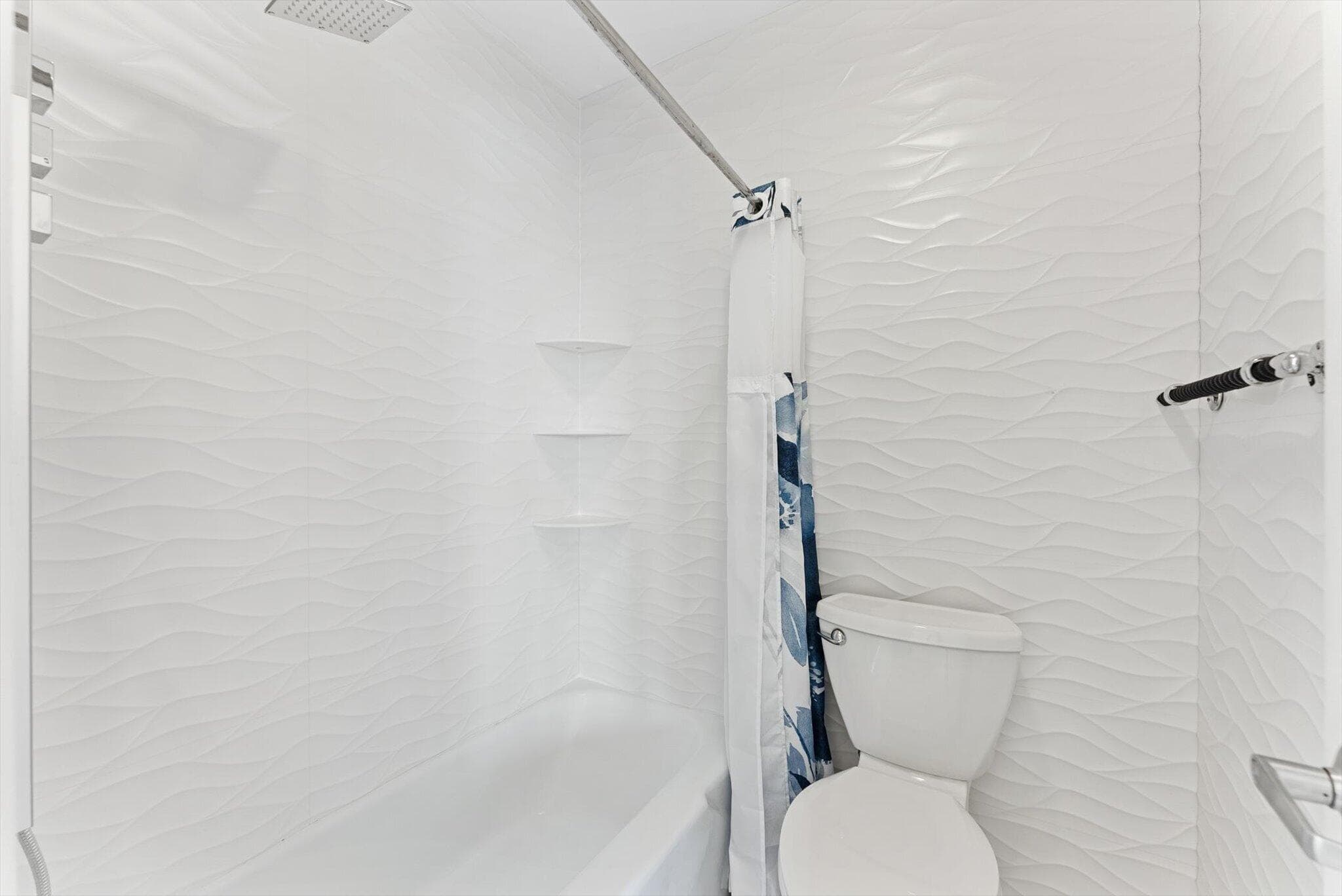1199 Hillsboro Mile, Pompano Beach, FL 33062 — photo 19 of 47