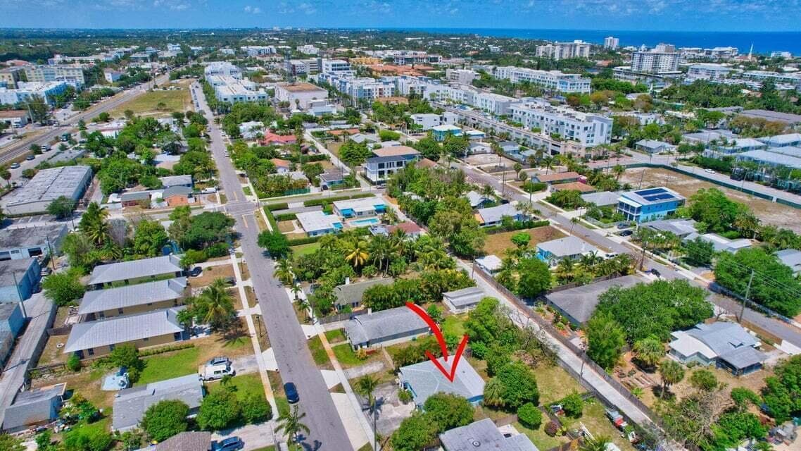 329 SE 3rd Avenue, Delray Beach, FL 33483 — photo 23 of 26