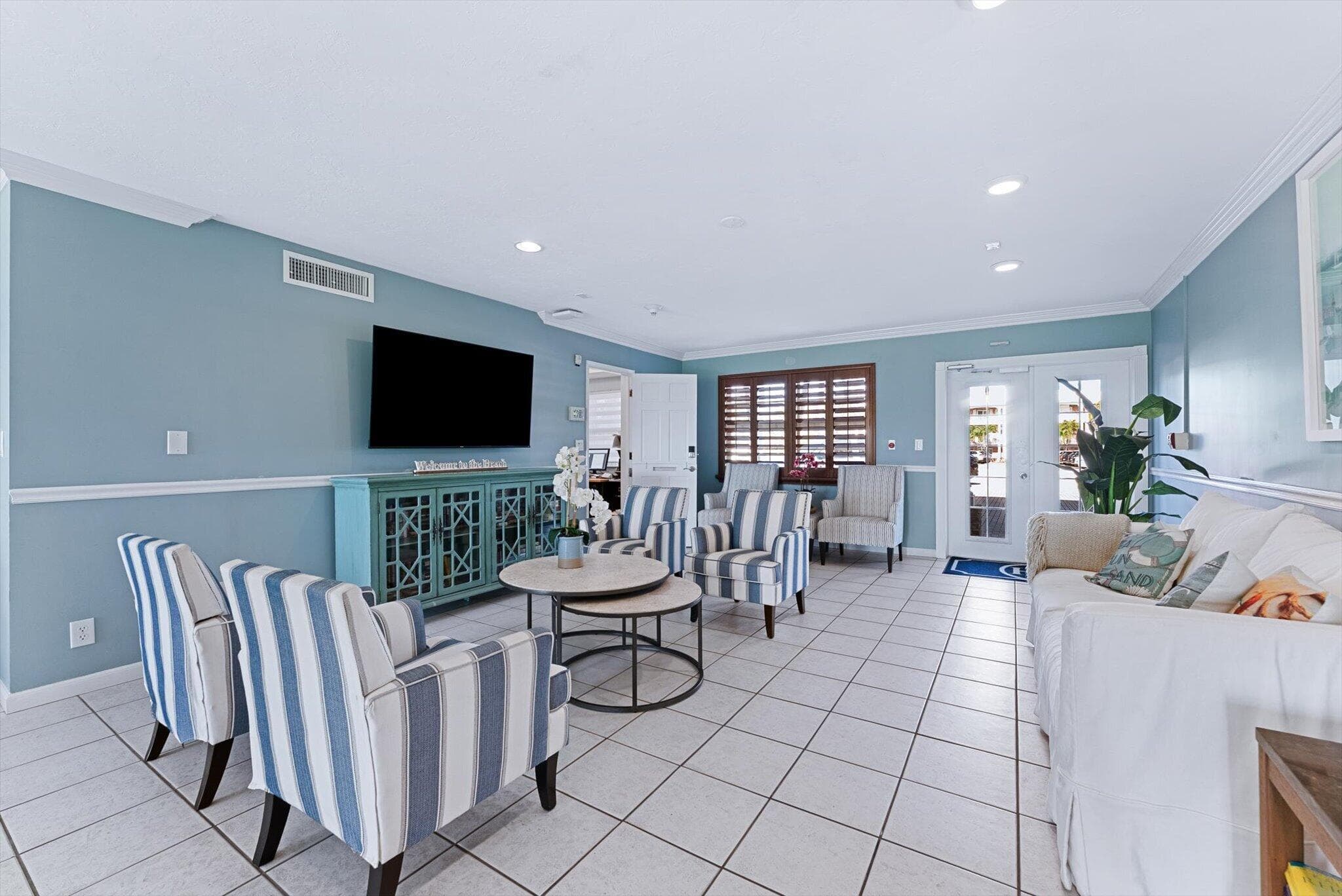 1199 Hillsboro Mile, Pompano Beach, FL 33062 — photo 29 of 47