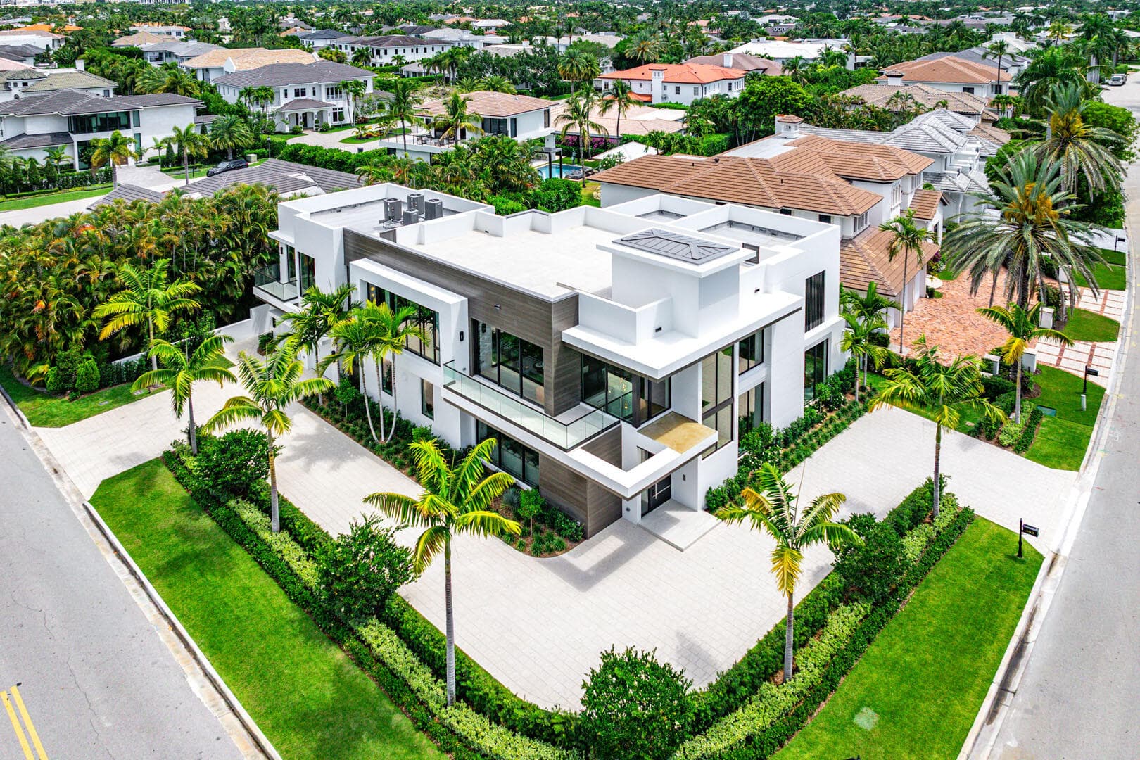 303 S Maya Palm Drive, Boca Raton, FL 33432 — photo 3 of 76