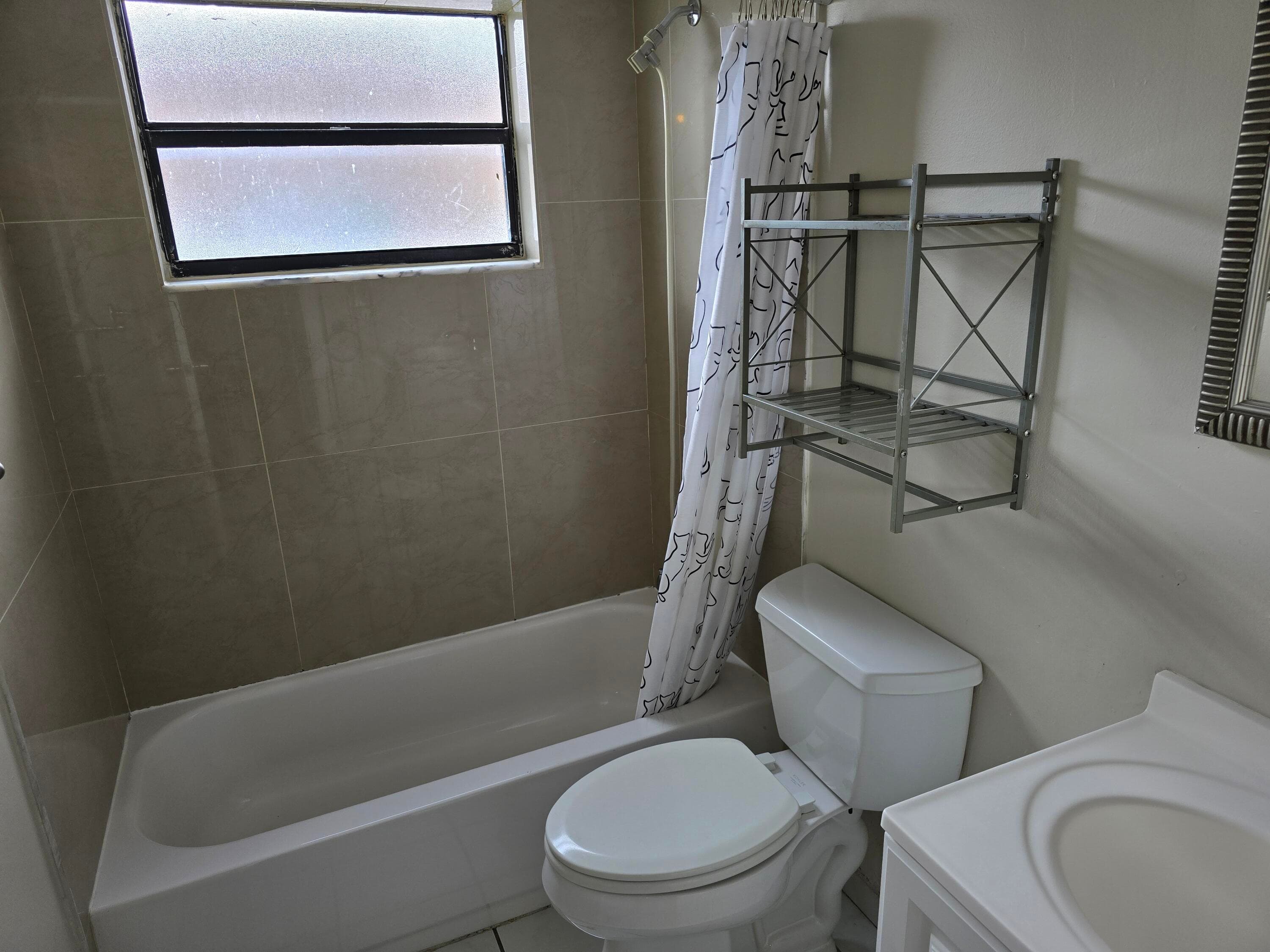 10050 Winding Lake Road 103, Sunrise, FL 33351 — photo 13 of 15