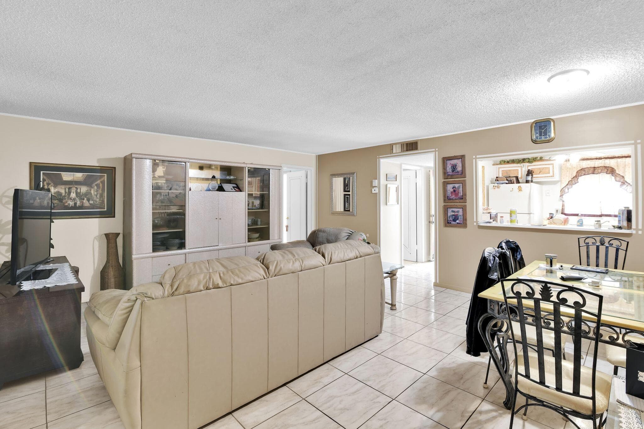711 Lori Drive 204, Palm Springs, FL 33461 — photo 6 of 34