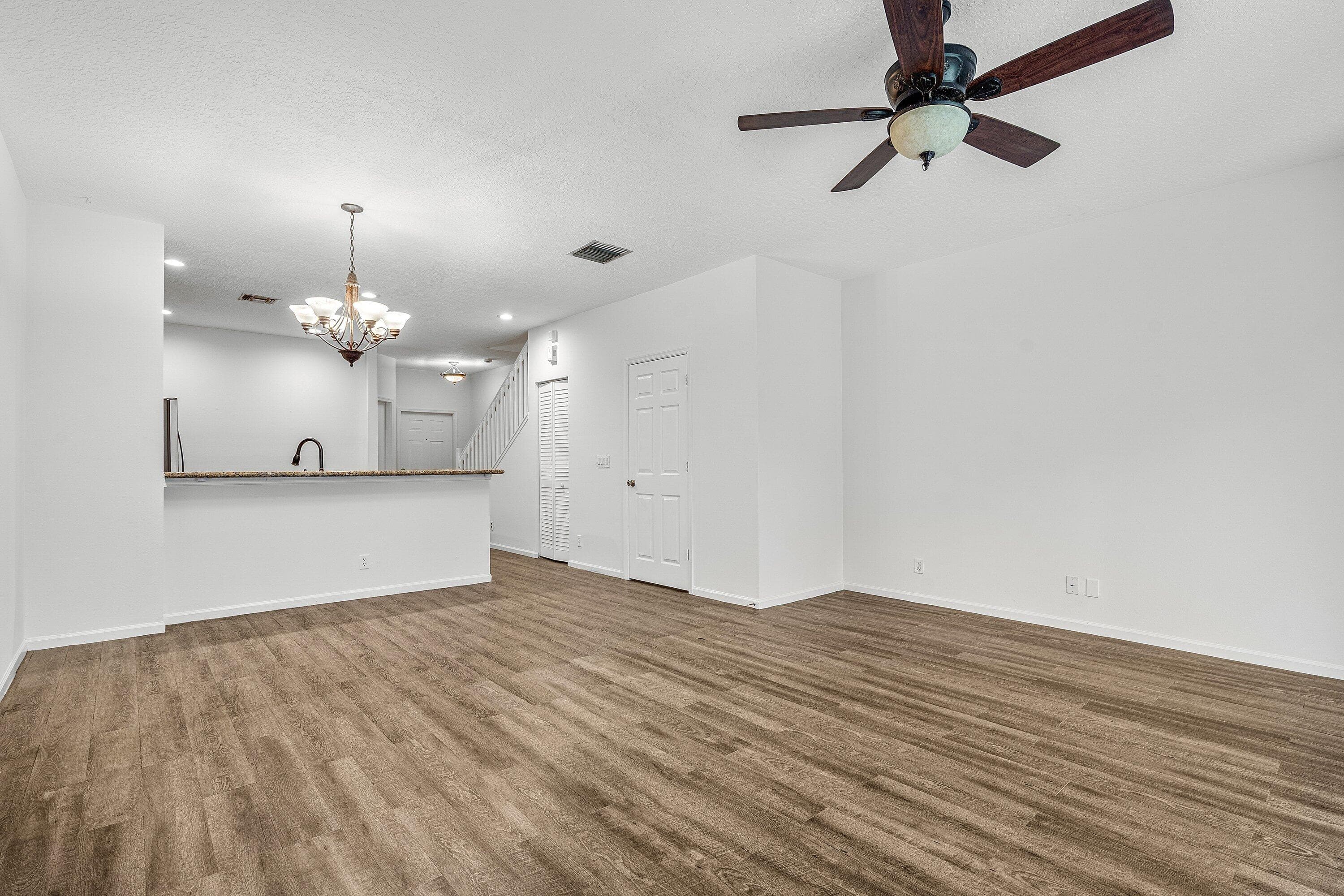 9049 Tremezzo Lane, Boynton Beach, FL 33472 — photo 13 of 33