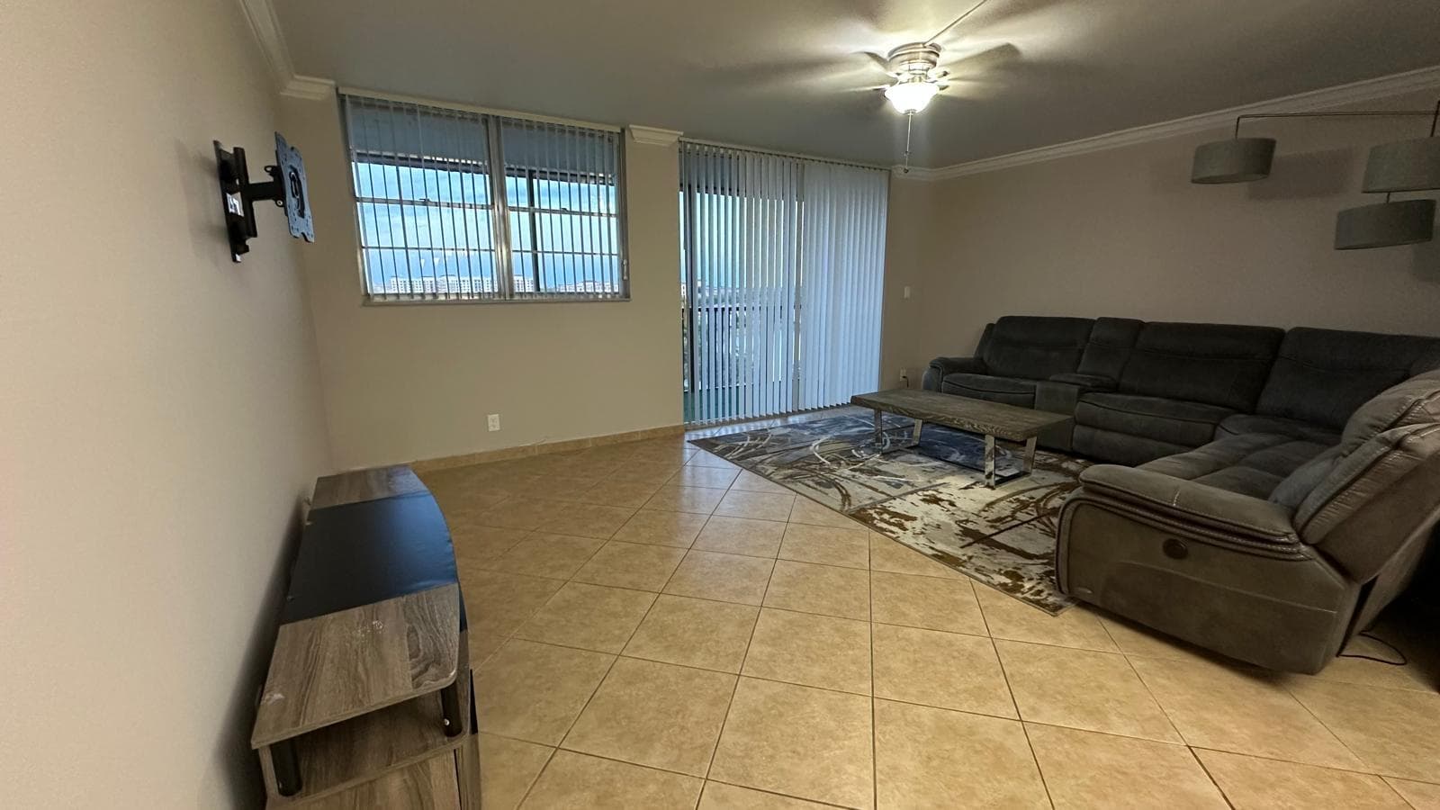 3300 W Rolling Hills Circle 708, Davie, FL 33328 — photo 3 of 14