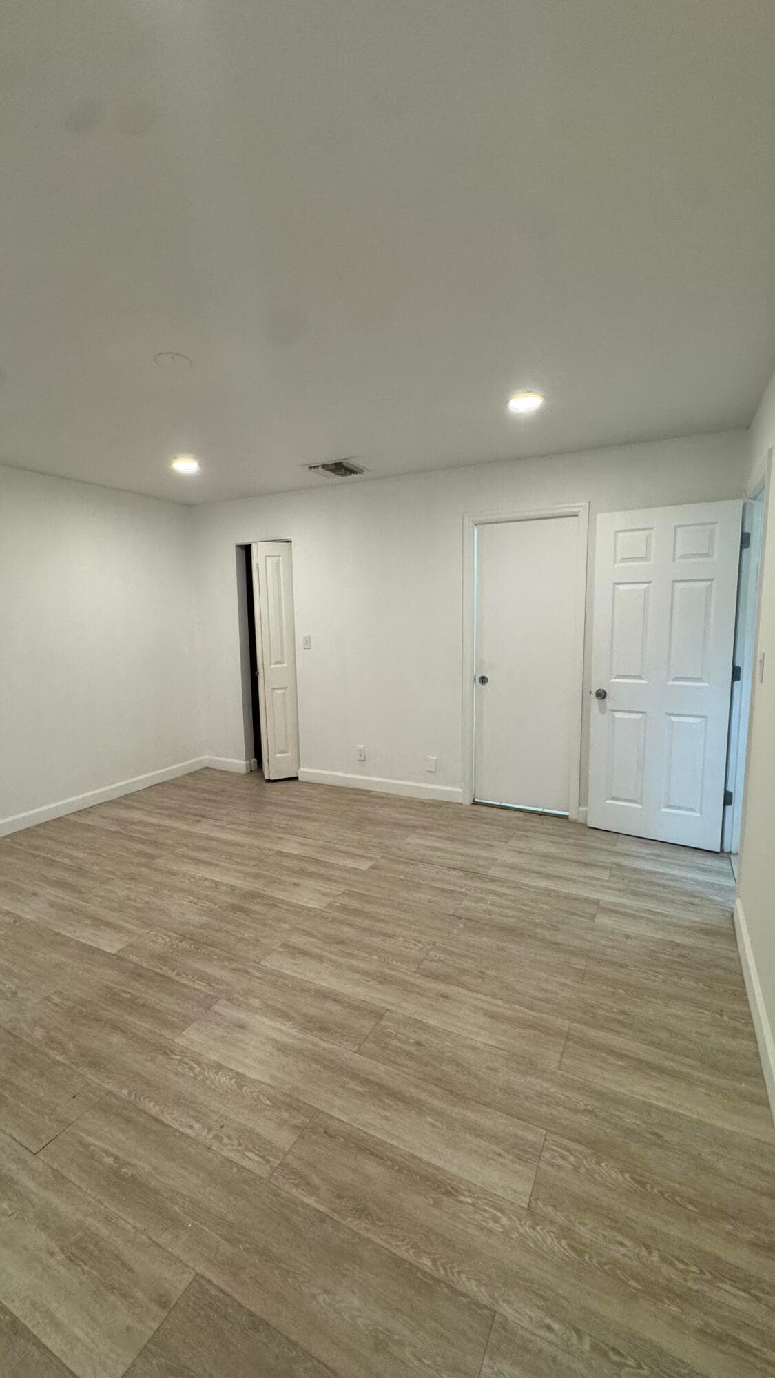 802 Saint Andrews Road 15, Hollywood, FL 33021 — photo 9 of 53