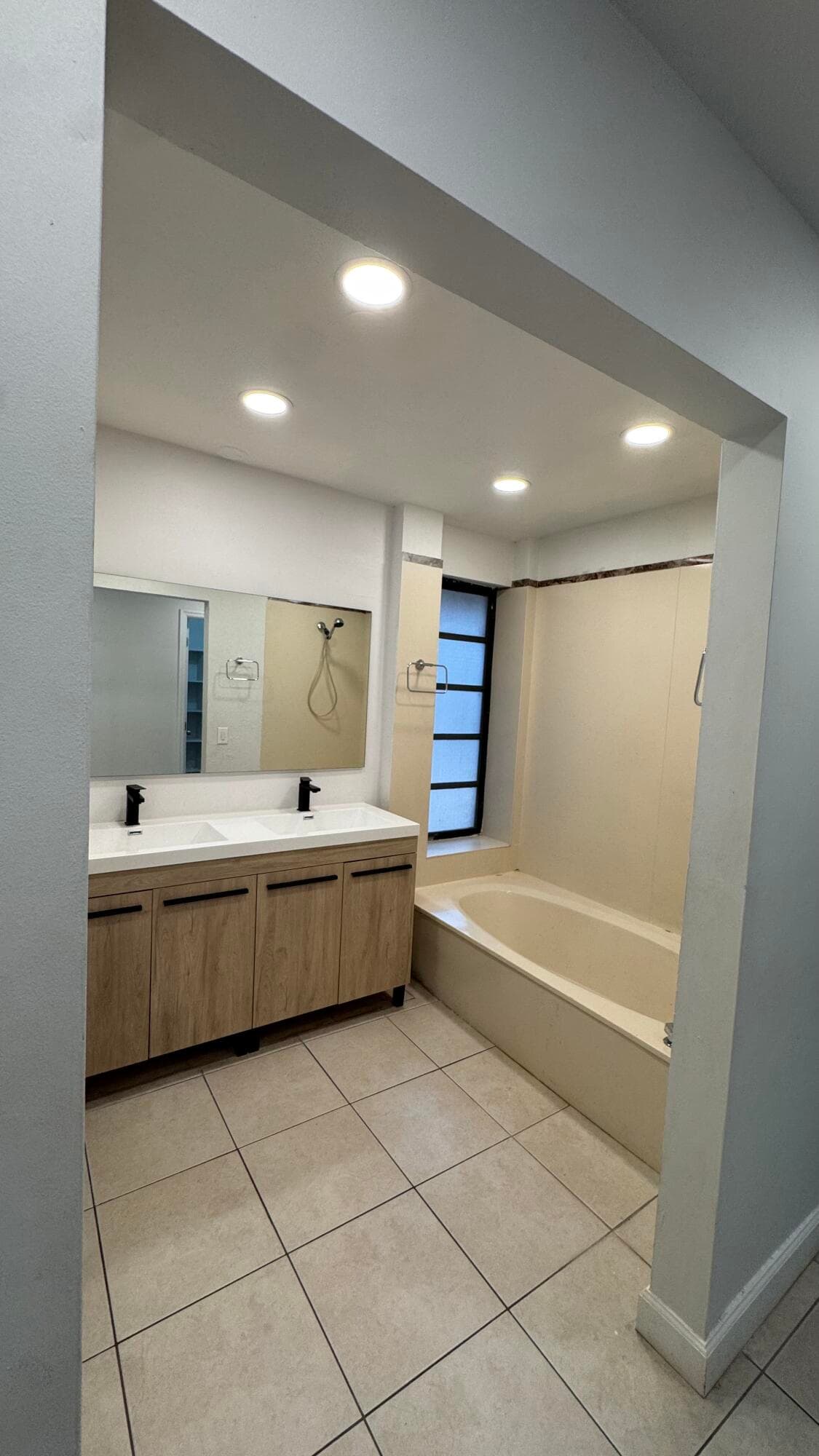 802 Saint Andrews Road 15, Hollywood, FL 33021 — photo 32 of 53