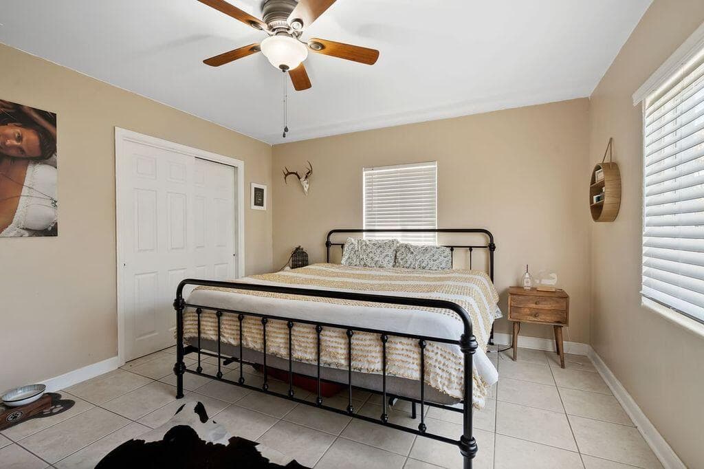 2514 SE Washington St Street, Stuart, FL 34997 — photo 8 of 16