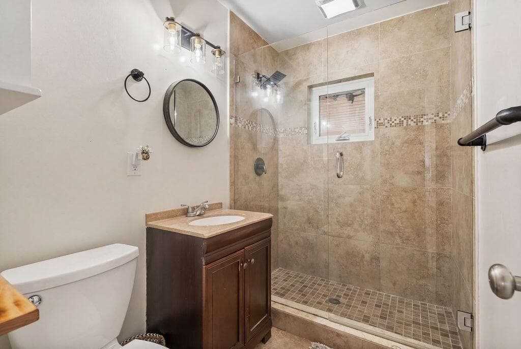 2514 SE Washington St Street, Stuart, FL 34997 — photo 6 of 16