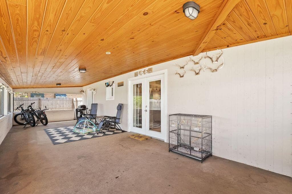 2514 SE Washington St Street, Stuart, FL 34997 — photo 11 of 16