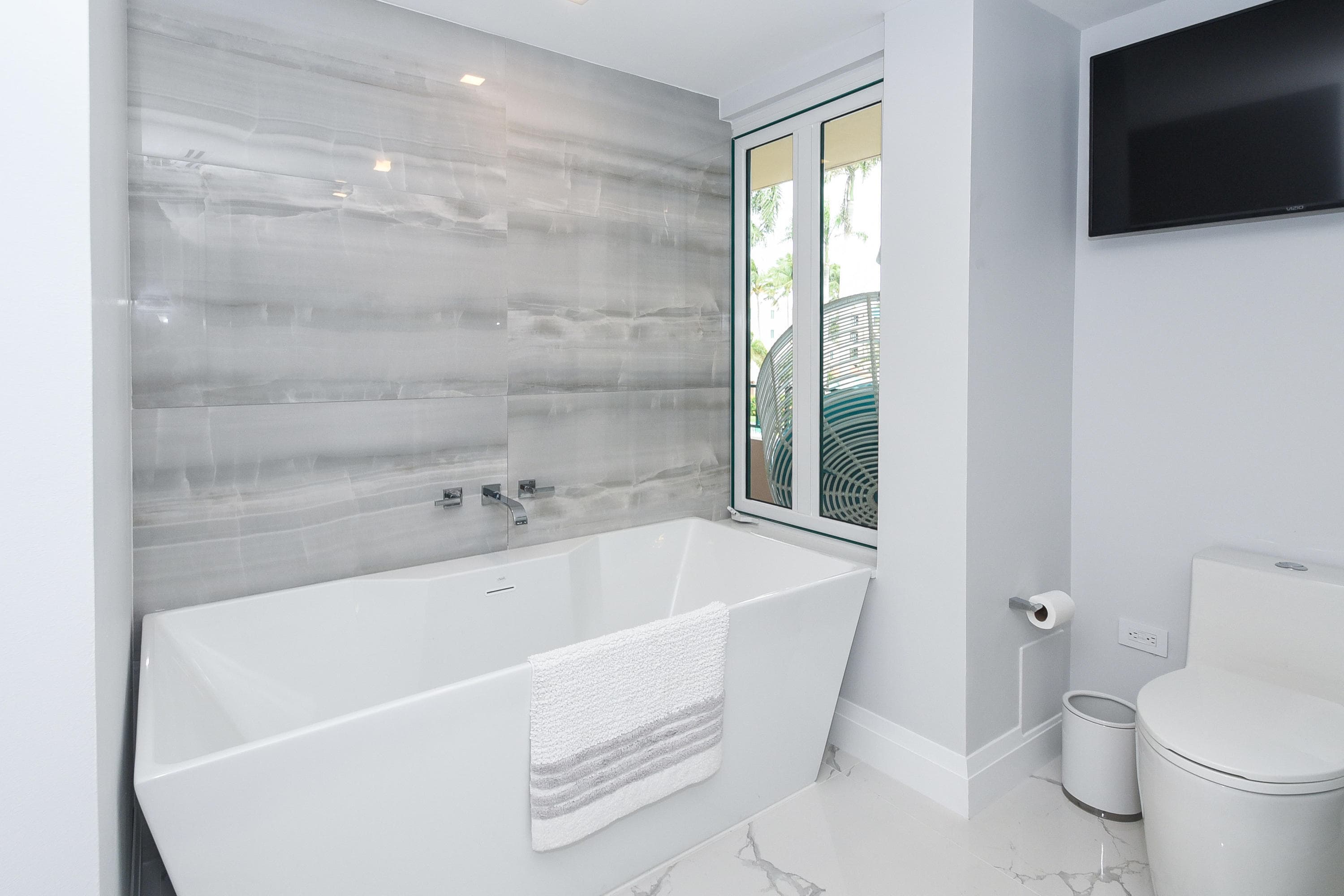 120 SE 5th Avenue, Boca Raton, FL 33432 — photo 17 of 33