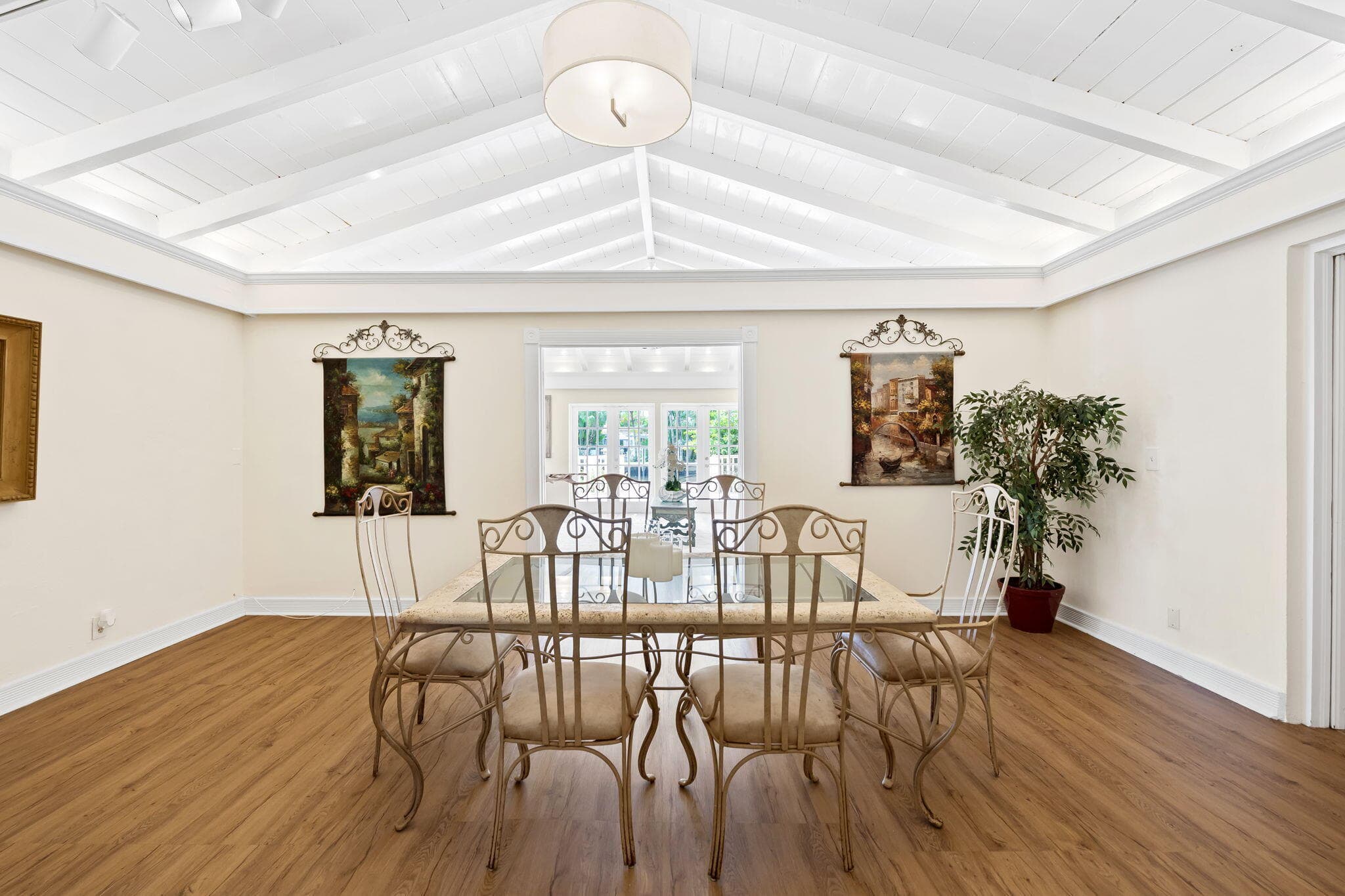2400 Delmar Place, Fort Lauderdale, FL 33301 — photo 3 of 51