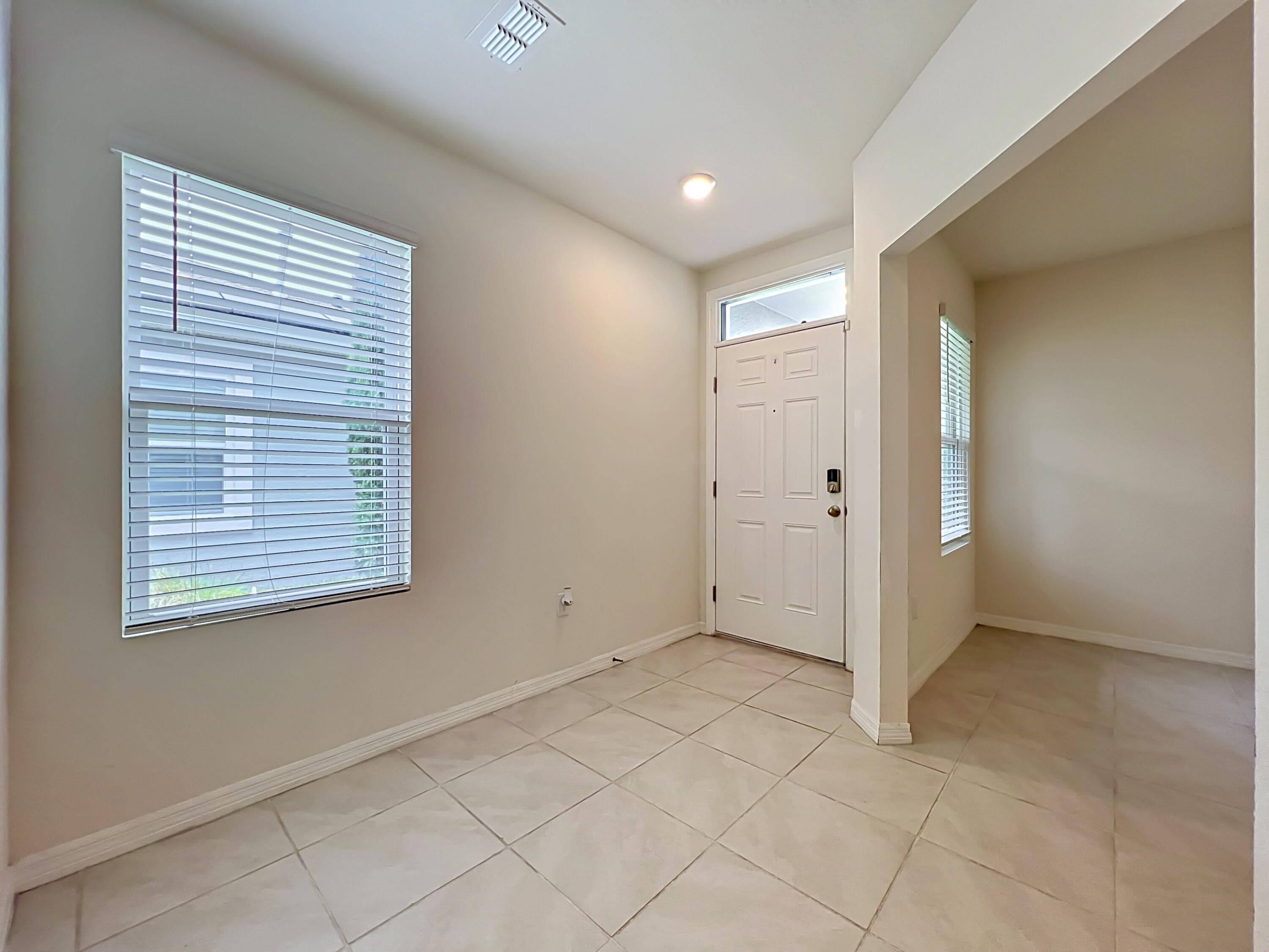 20029 Royal Tern Court, Leesburg, FL 34748 — photo 10 of 60