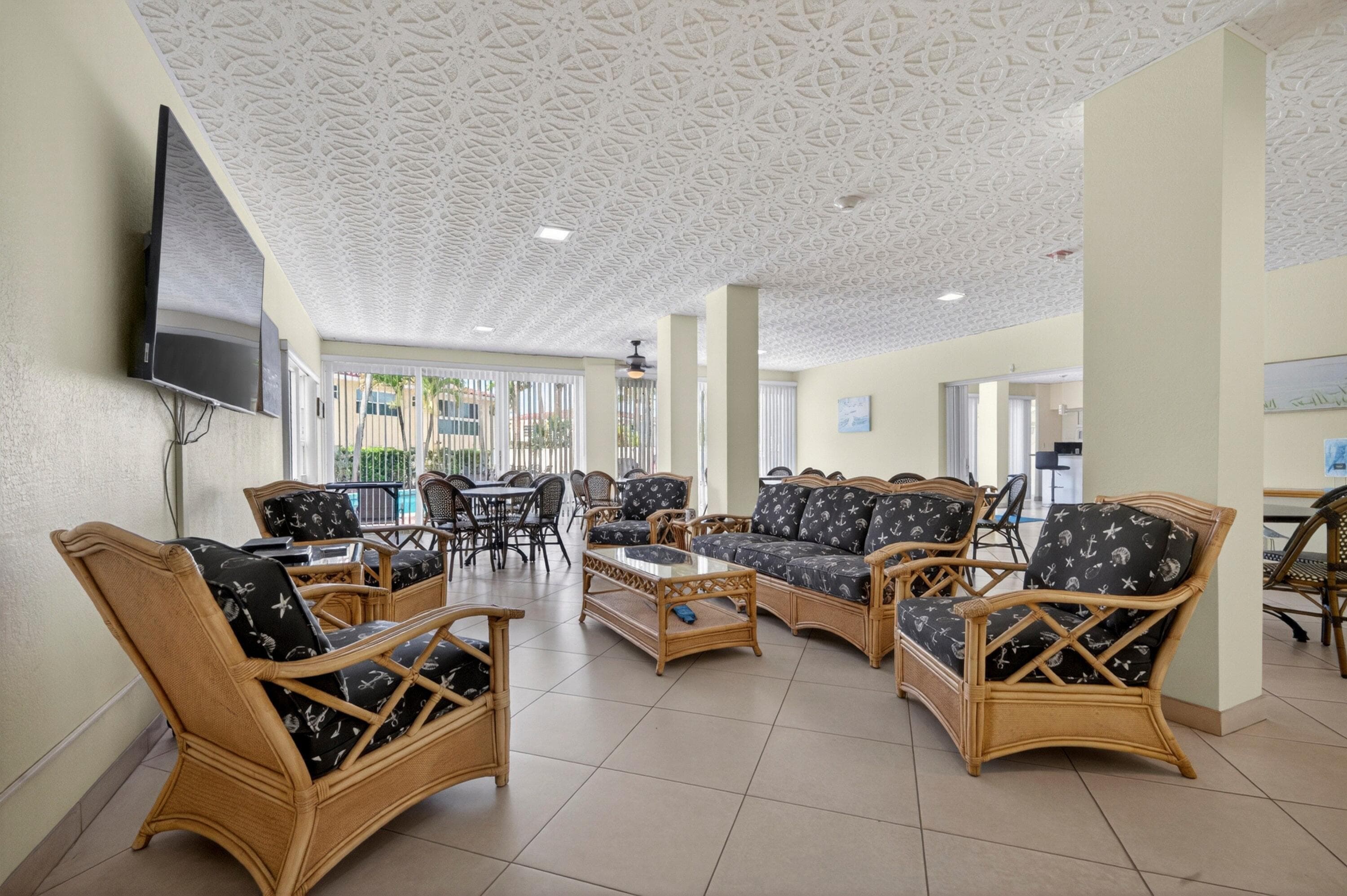 6000 N Ocean Boulevard 2a, Lauderdale-By-The-Sea, FL 33308 — photo 25 of 31