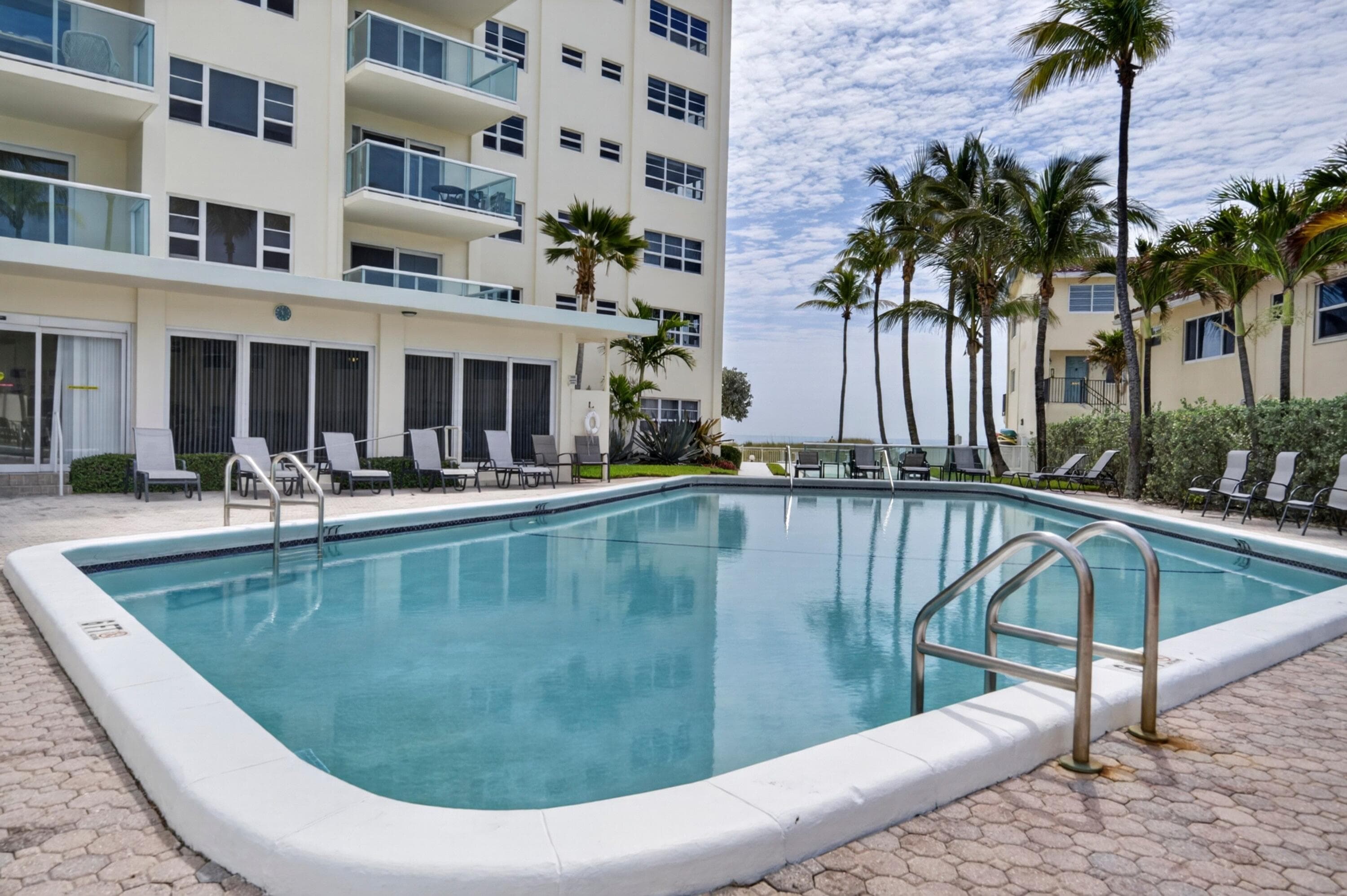 6000 N Ocean Boulevard 2a, Lauderdale-By-The-Sea, FL 33308 — photo 22 of 31