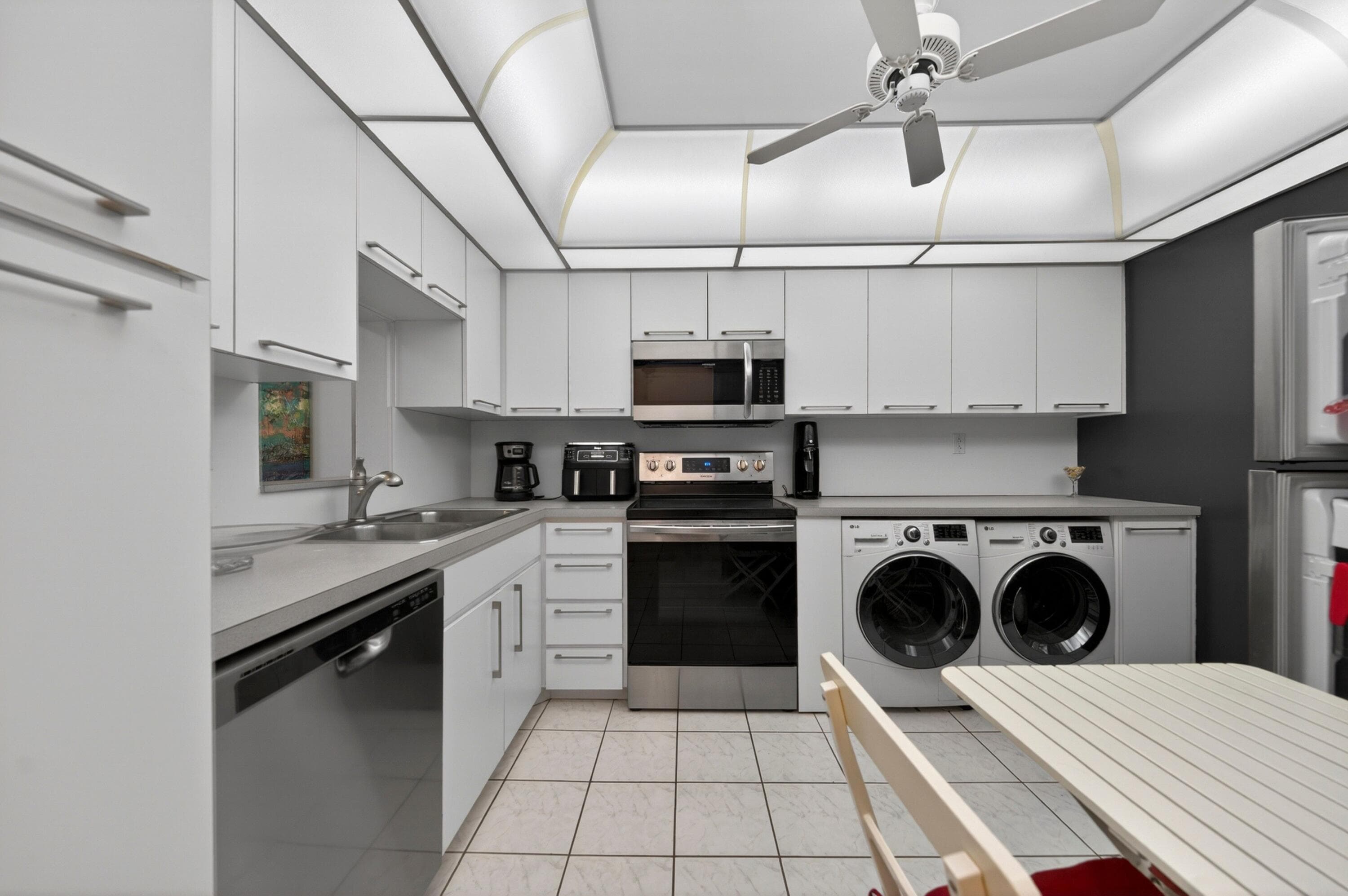 6000 N Ocean Boulevard 2a, Lauderdale-By-The-Sea, FL 33308 — photo 4 of 31