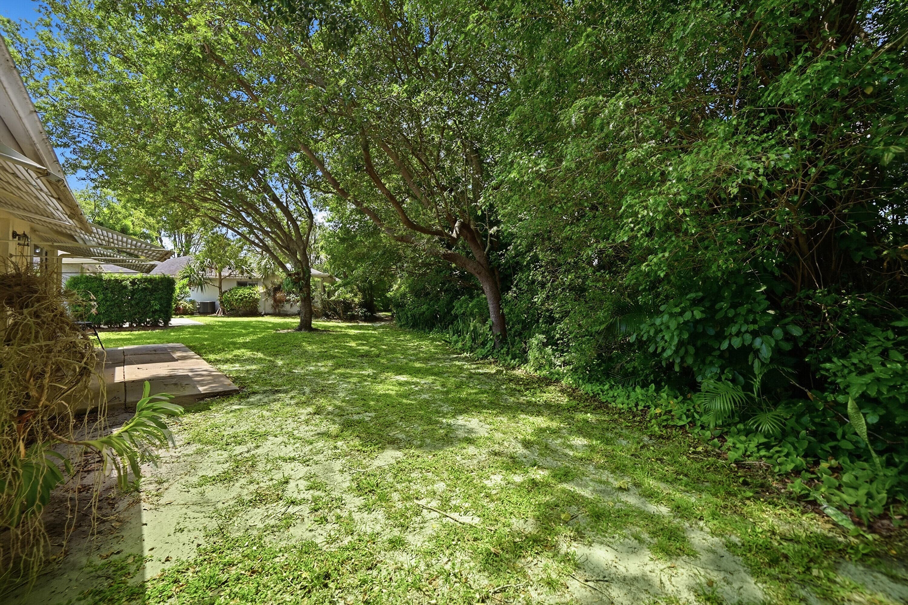 321 Del Rio Boulevard, Boca Raton, FL 33432 — photo 36 of 47
