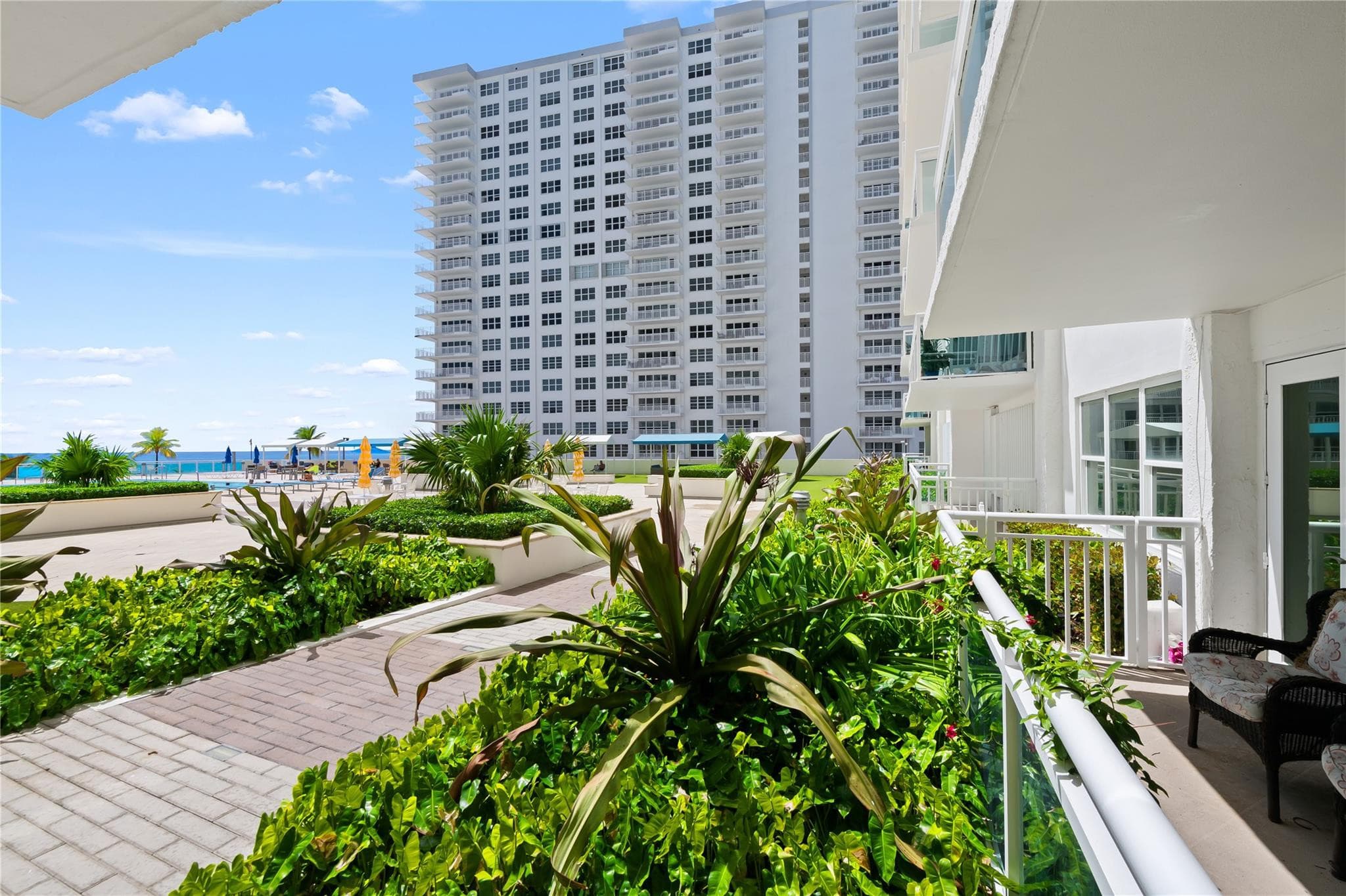 3900 Galt Ocean Drive 105, Fort Lauderdale, FL 33308 — photo 8 of 50