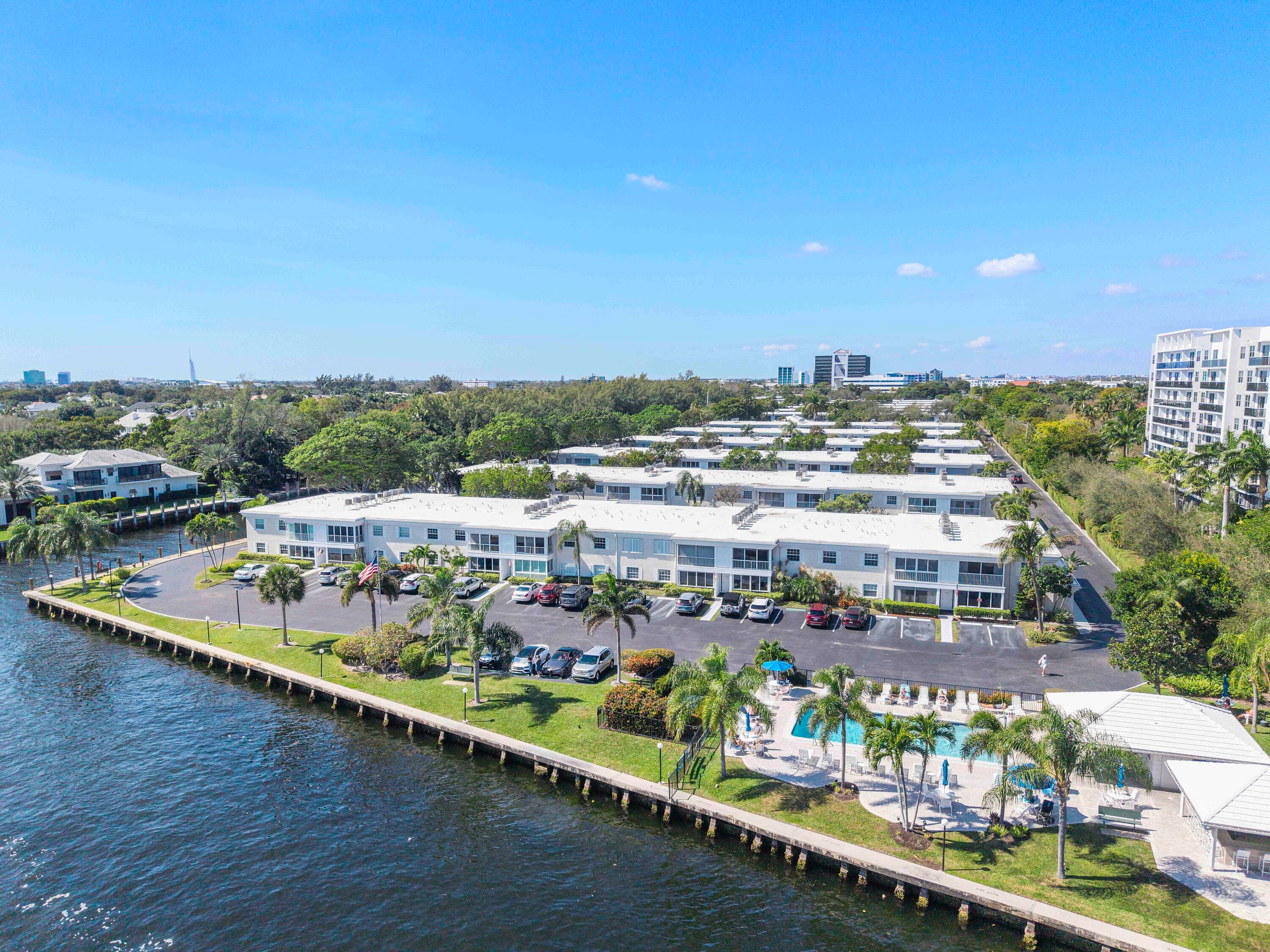 6517 Bay Club Drive 4, Fort Lauderdale, FL 33308 — photo 4 of 45