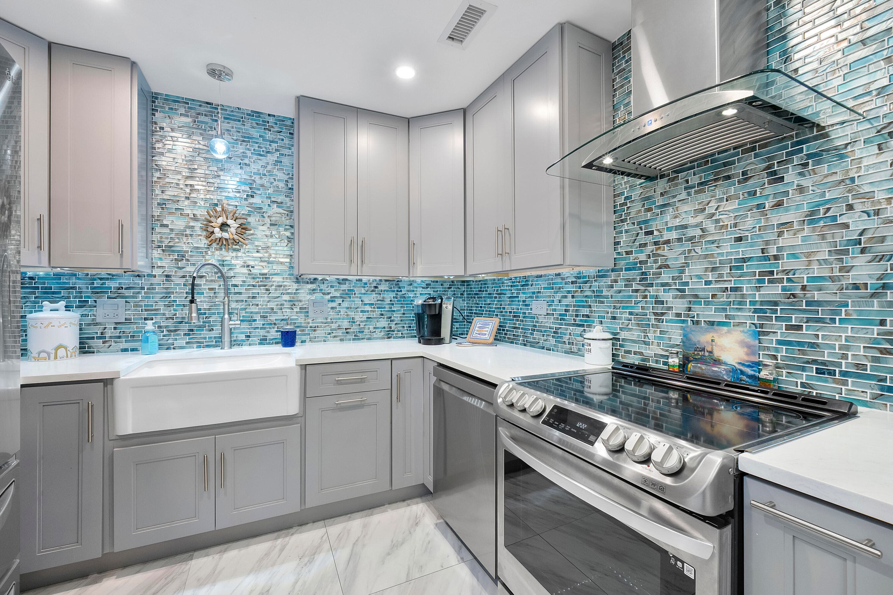 6517 Bay Club Drive 4, Fort Lauderdale, FL 33308 — photo 9 of 45