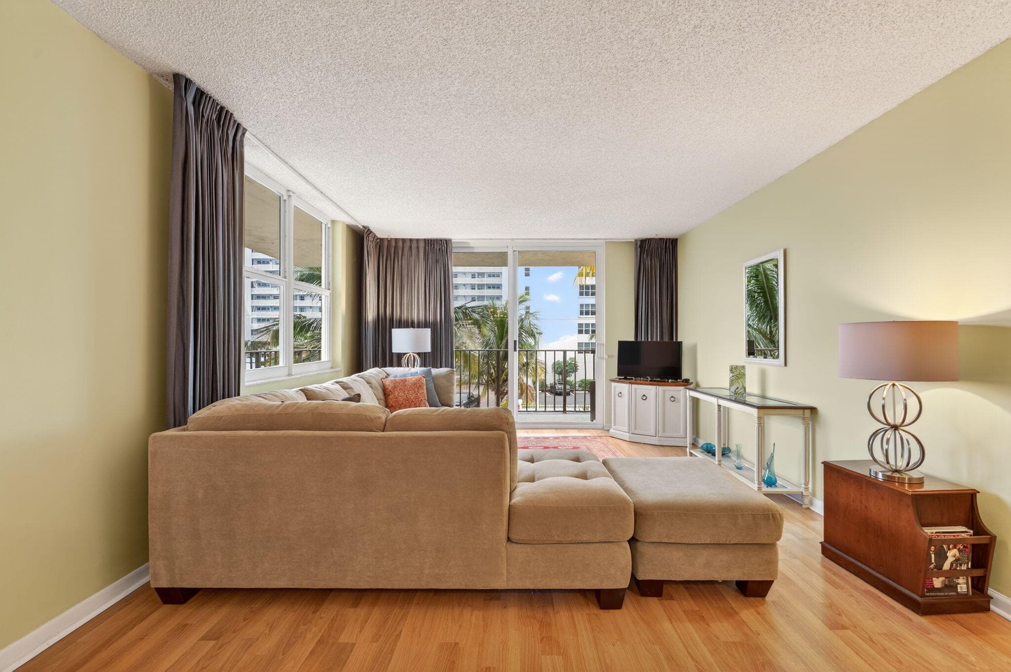 1009 N Ocean Boulevard 312, Pompano Beach, FL 33062 — photo 9 of 35