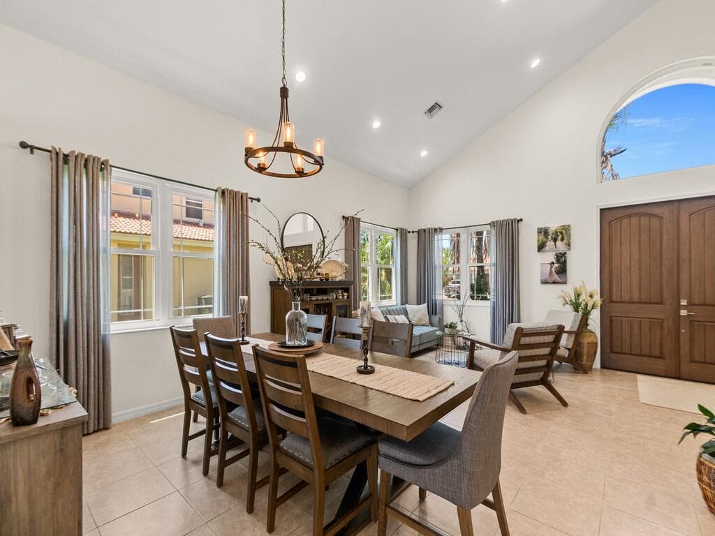 1010 SW Ruby Ave Avenue SW, Vero Beach, FL 32968 — photo 16 of 36