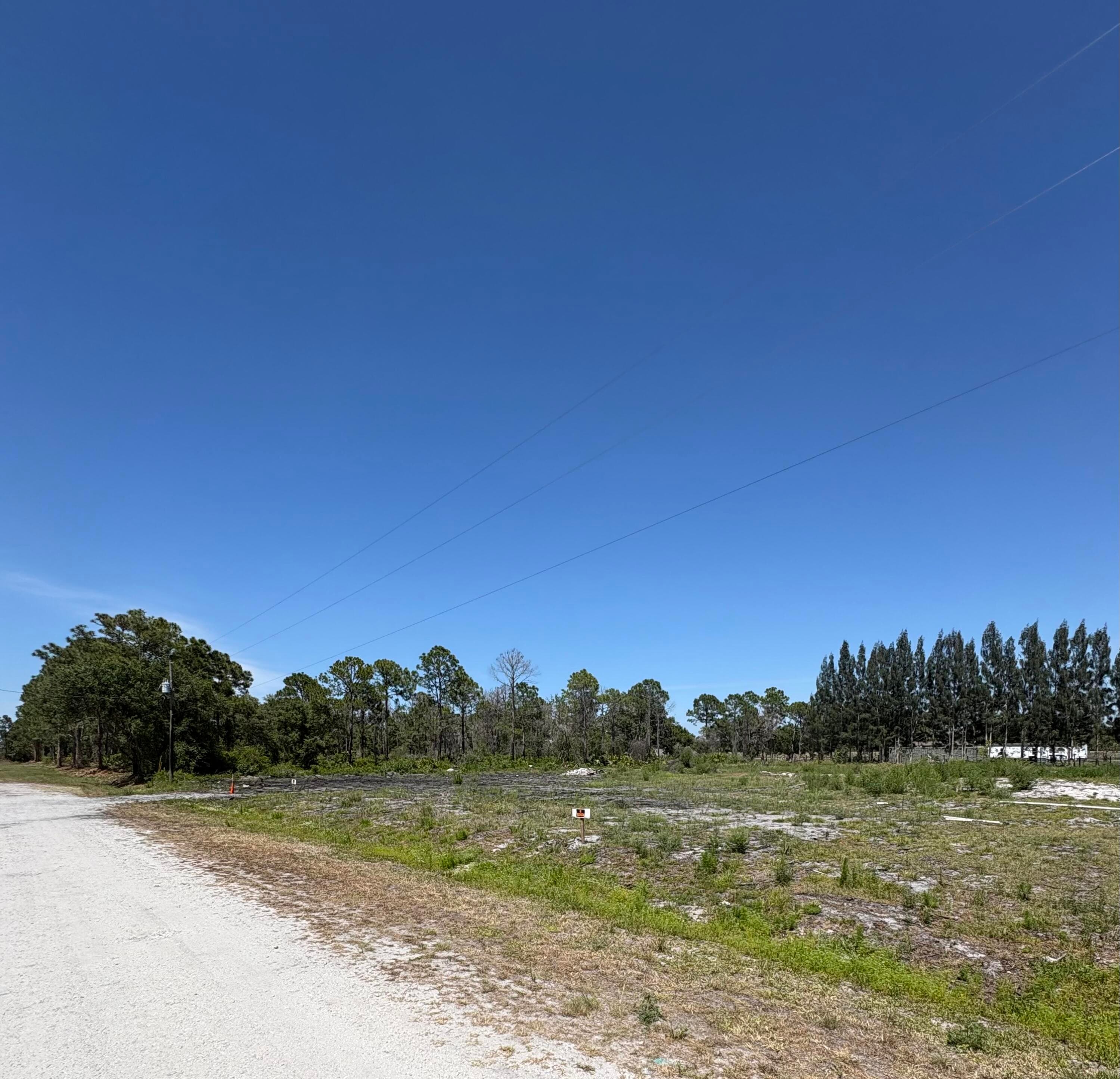 335 N Zambria Street, Clewiston, FL 33440 — photo 4 of 4