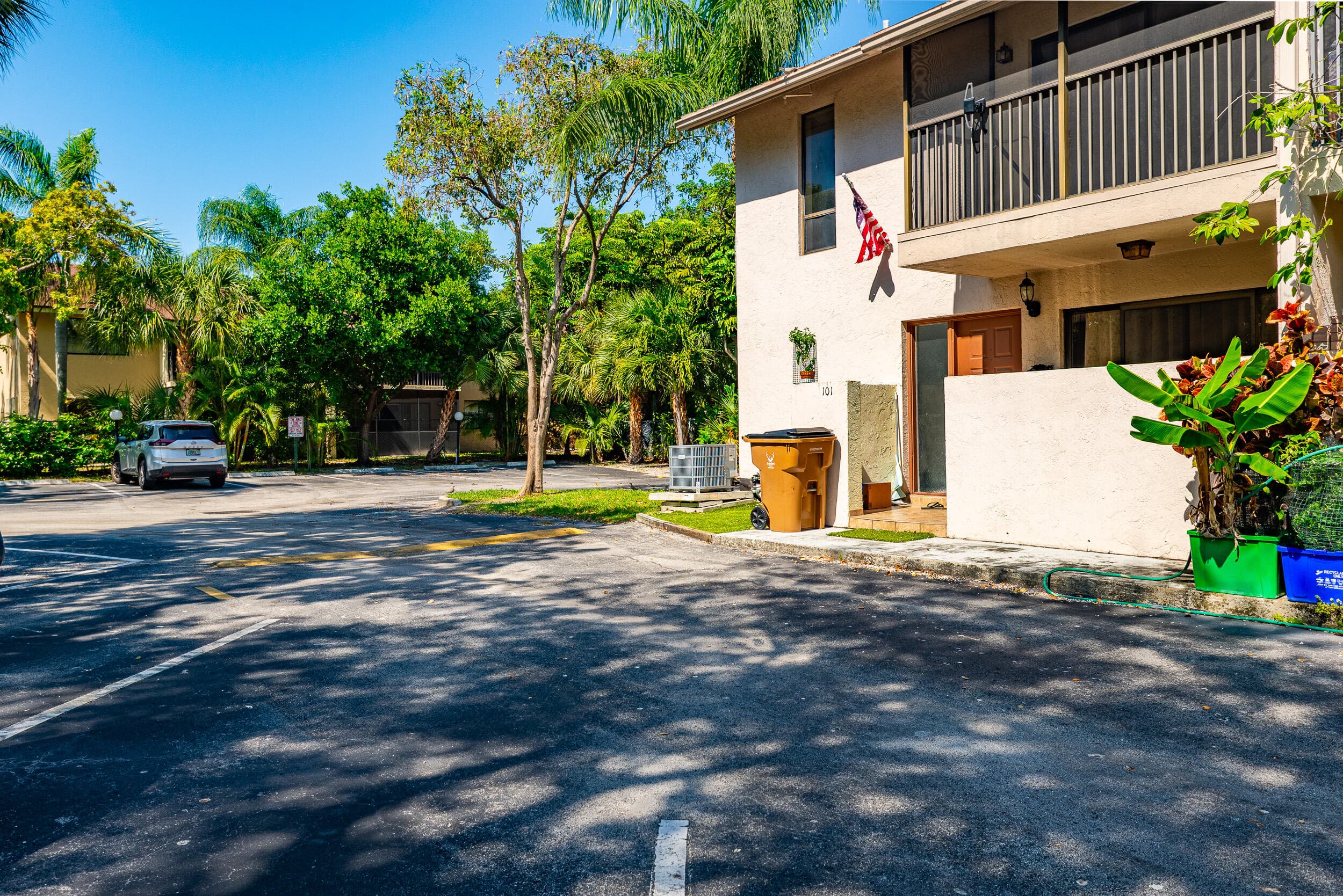 740 SE 1st Way 101, Deerfield Beach, FL 33441 — photo 1 of 41
