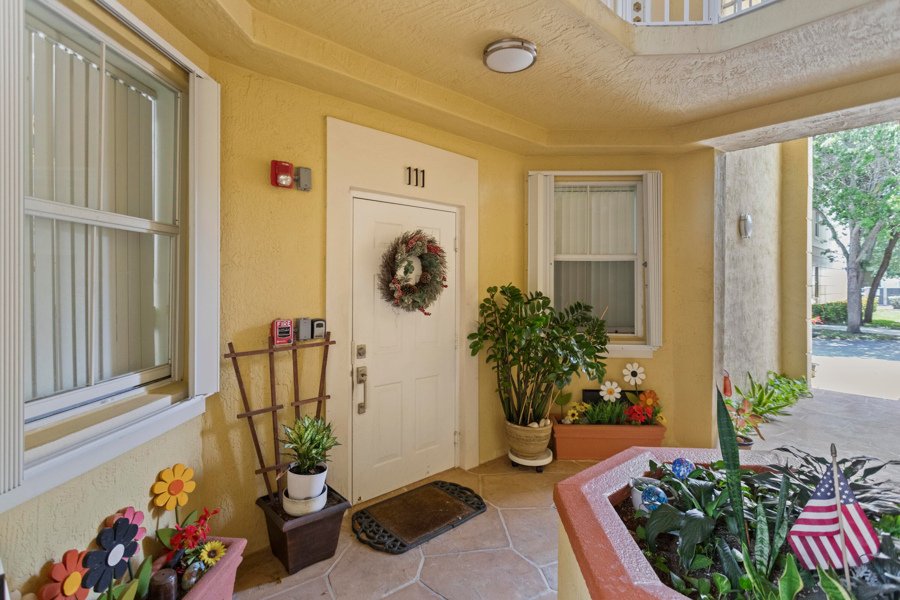 8912 W Flagler, Street 111, Miami, FL 33174 — photo 2 of 35