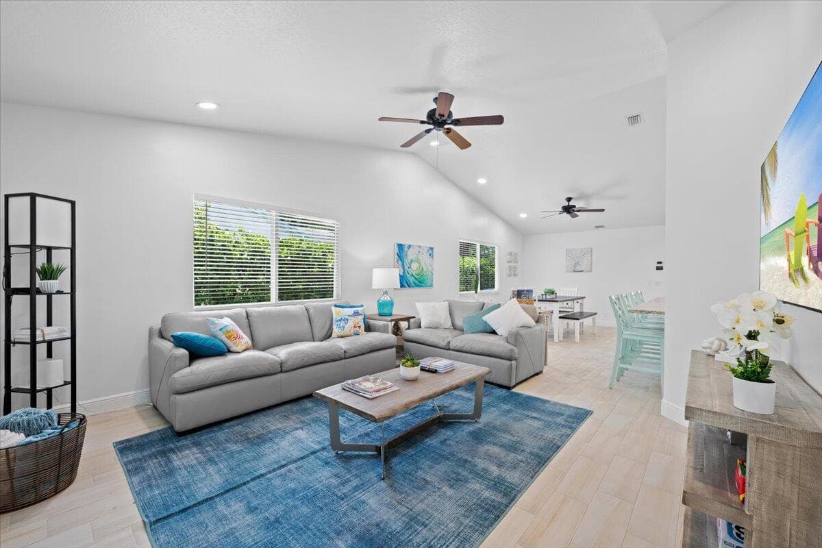 6075 Francis Street, Jupiter, FL 33458 — photo 11 of 39