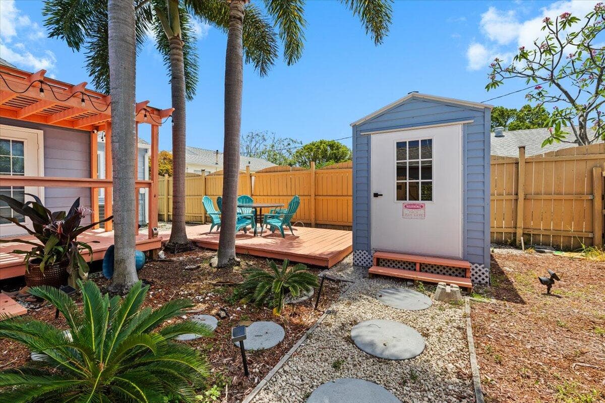 915 N K Street, Lake Worth Beach, FL 33460 — photo 28 of 38