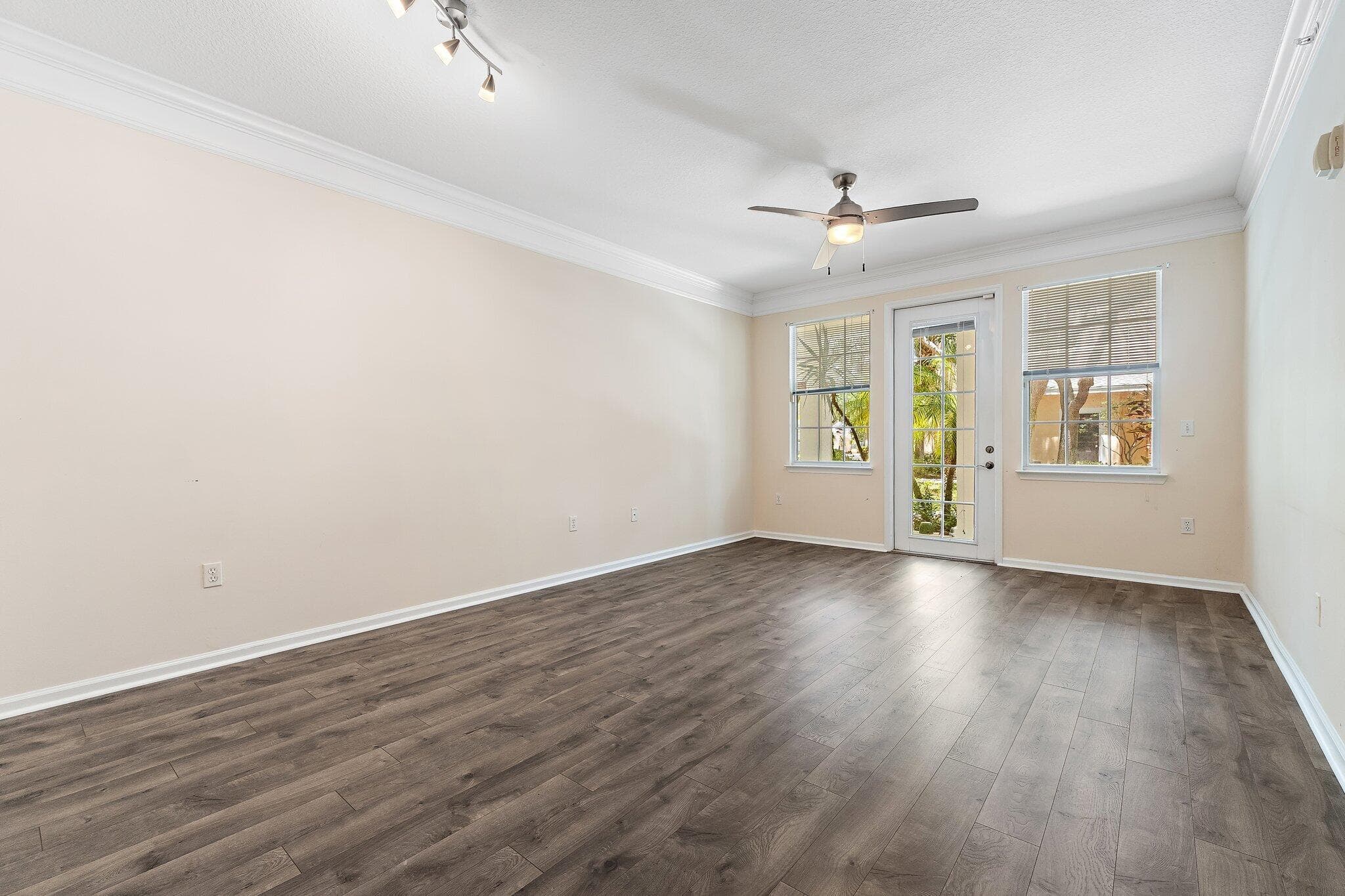275 Murcia Drive 104, Jupiter, FL 33458 — photo 7 of 33