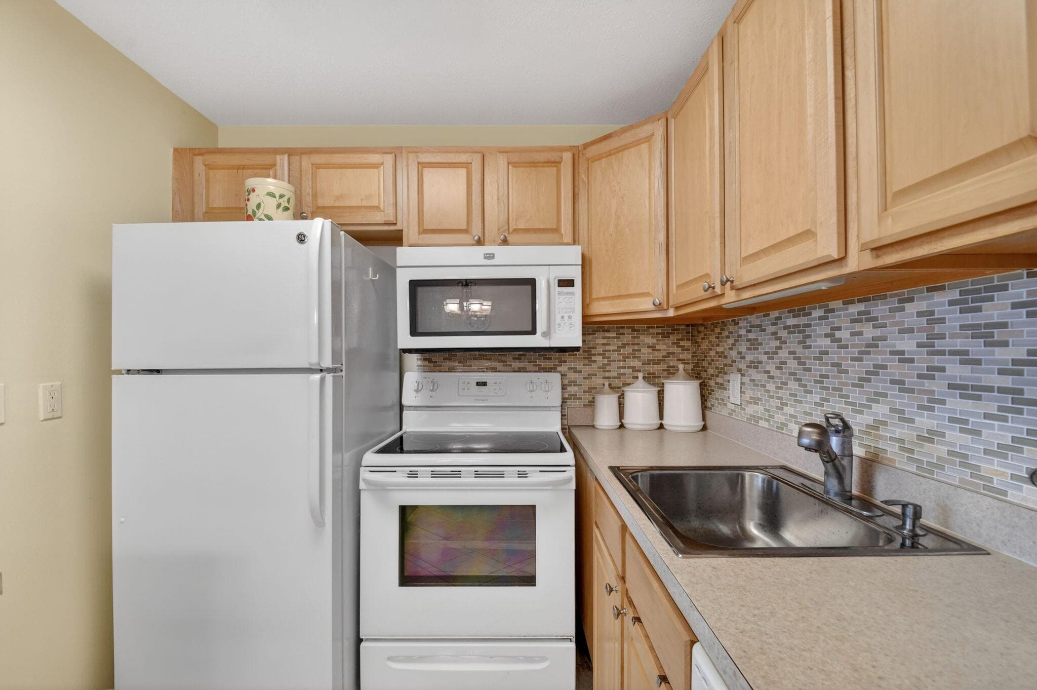 600 Horizon W 207, Boynton Beach, FL 33435 — photo 6 of 30