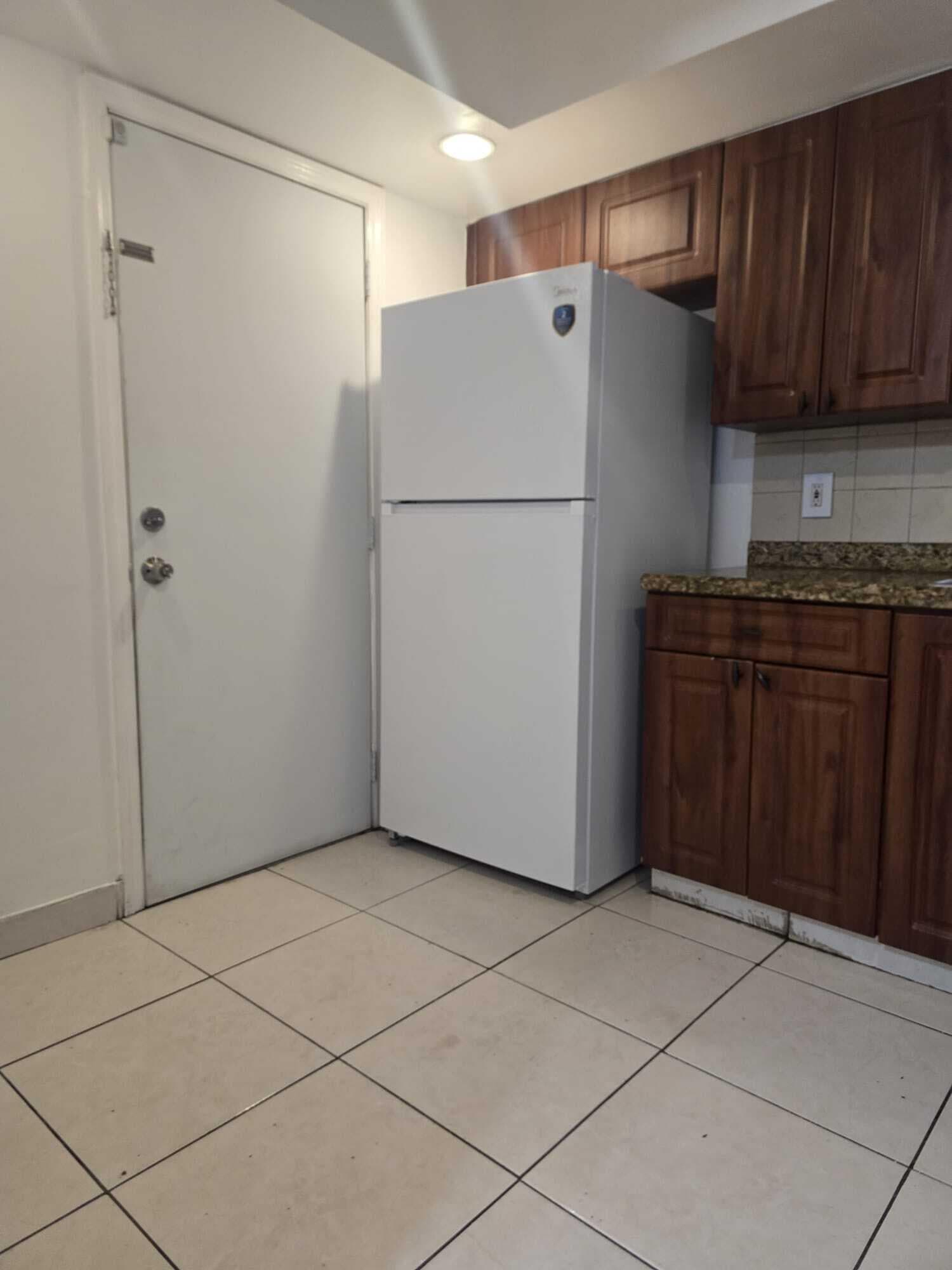 1201 SW 52nd Avenue 202-2, North Lauderdale, FL 33068 — photo 12 of 33