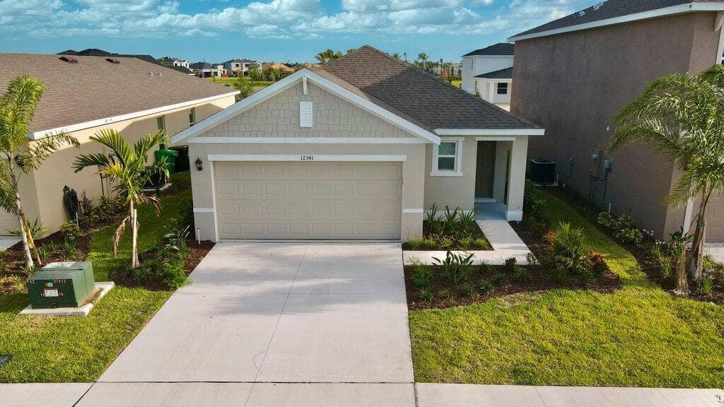 12341 SW Nettuno Way, Port St. Lucie, FL 34987 — photo 2 of 58
