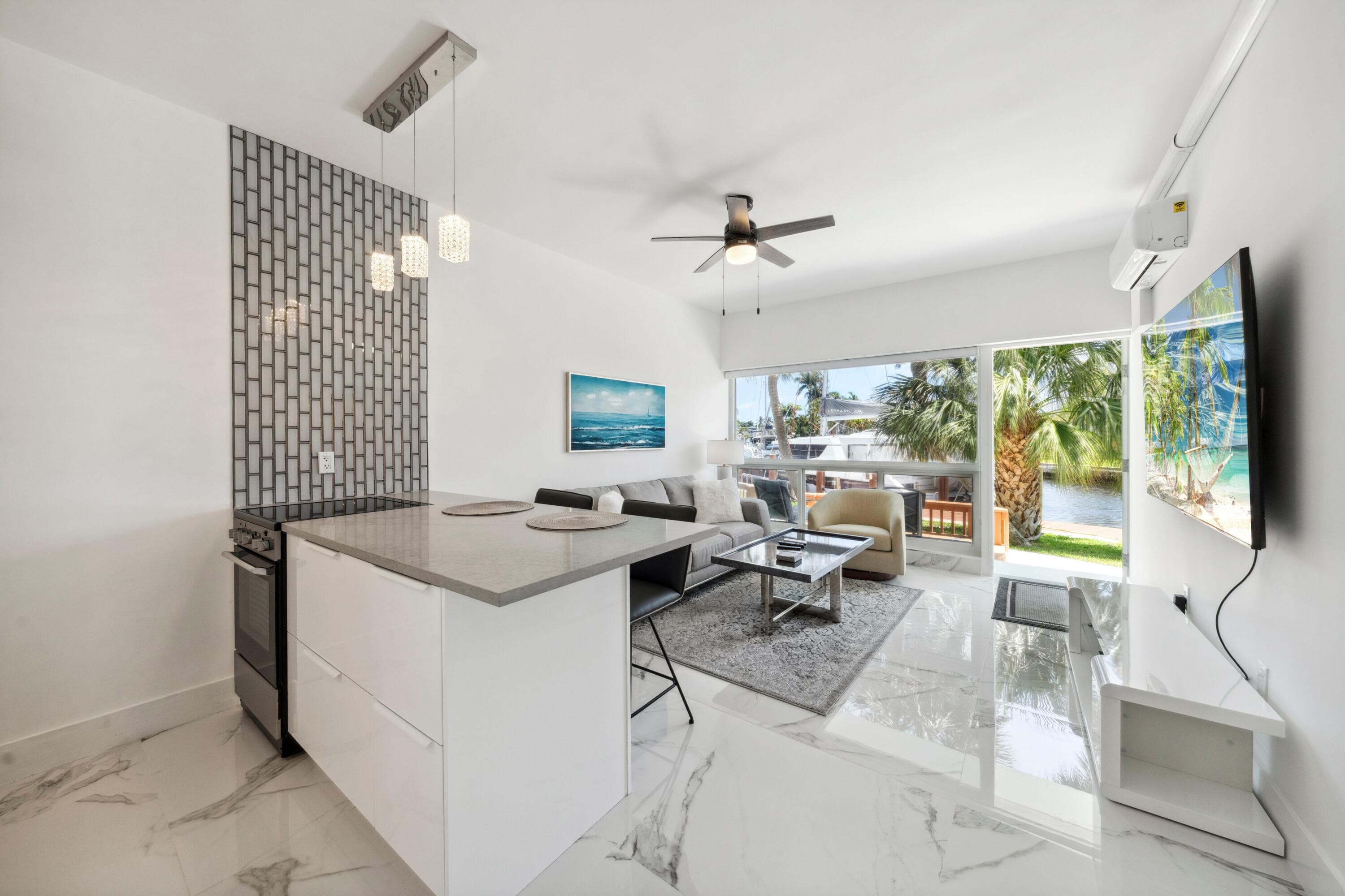 810 SE 22nd Avenue 103, Pompano Beach, FL 33062 — photo 3 of 40