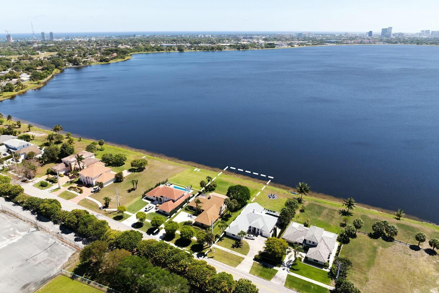3600 N Shore Drive, West Palm Beach, FL 33407 — photo 4 of 50