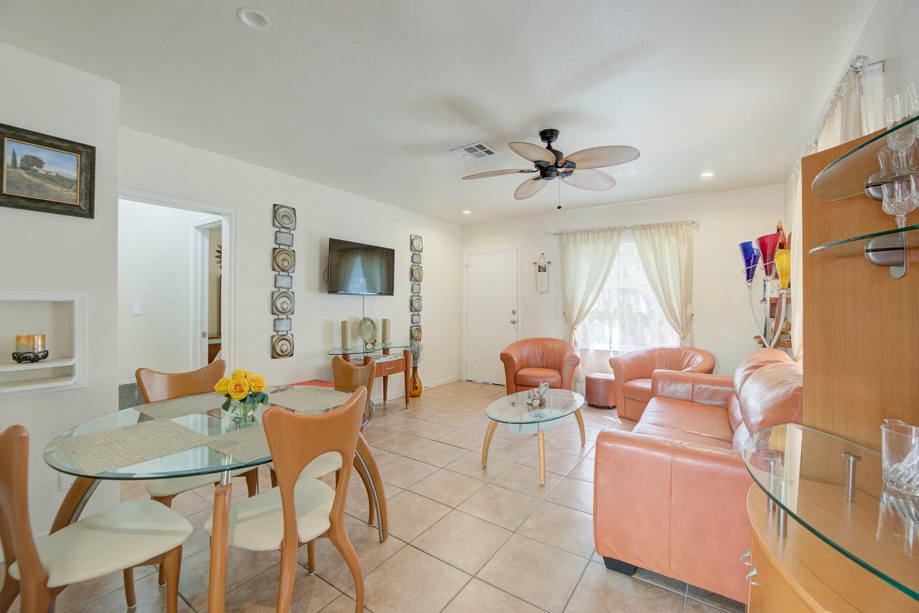 1136 NE 17th Way, Fort Lauderdale, FL 33304 — photo 4 of 19
