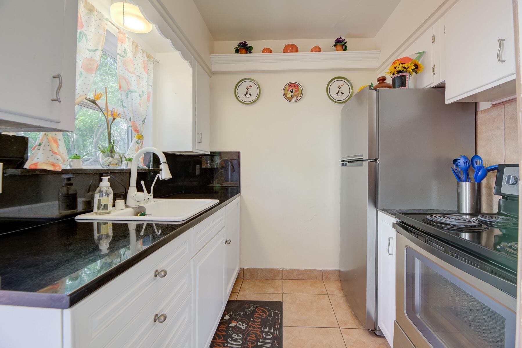 1136 NE 17th Way, Fort Lauderdale, FL 33304 — photo 7 of 19