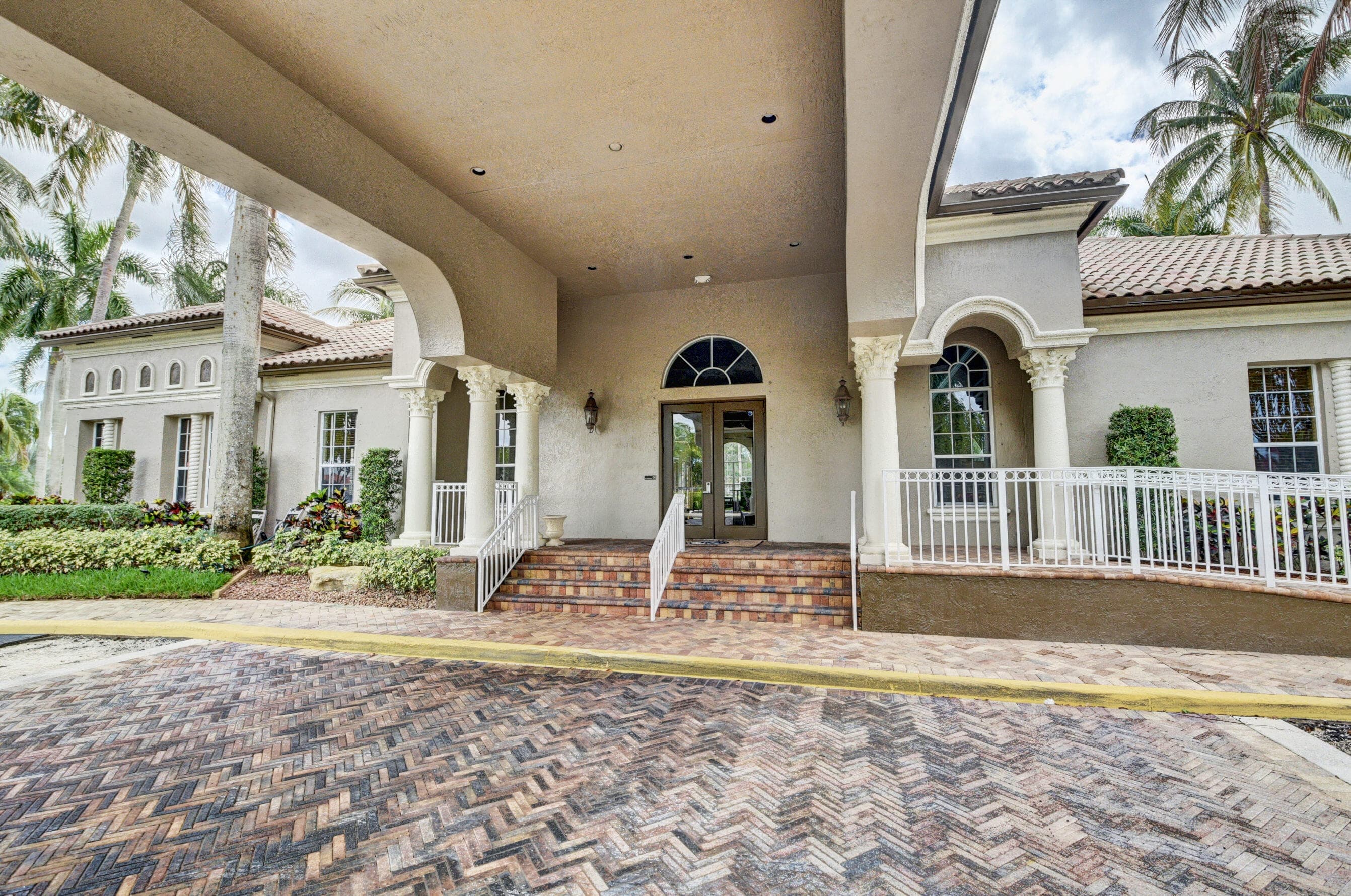 8446 Vía Serena, Boca Raton, FL 33433 — photo 22 of 30