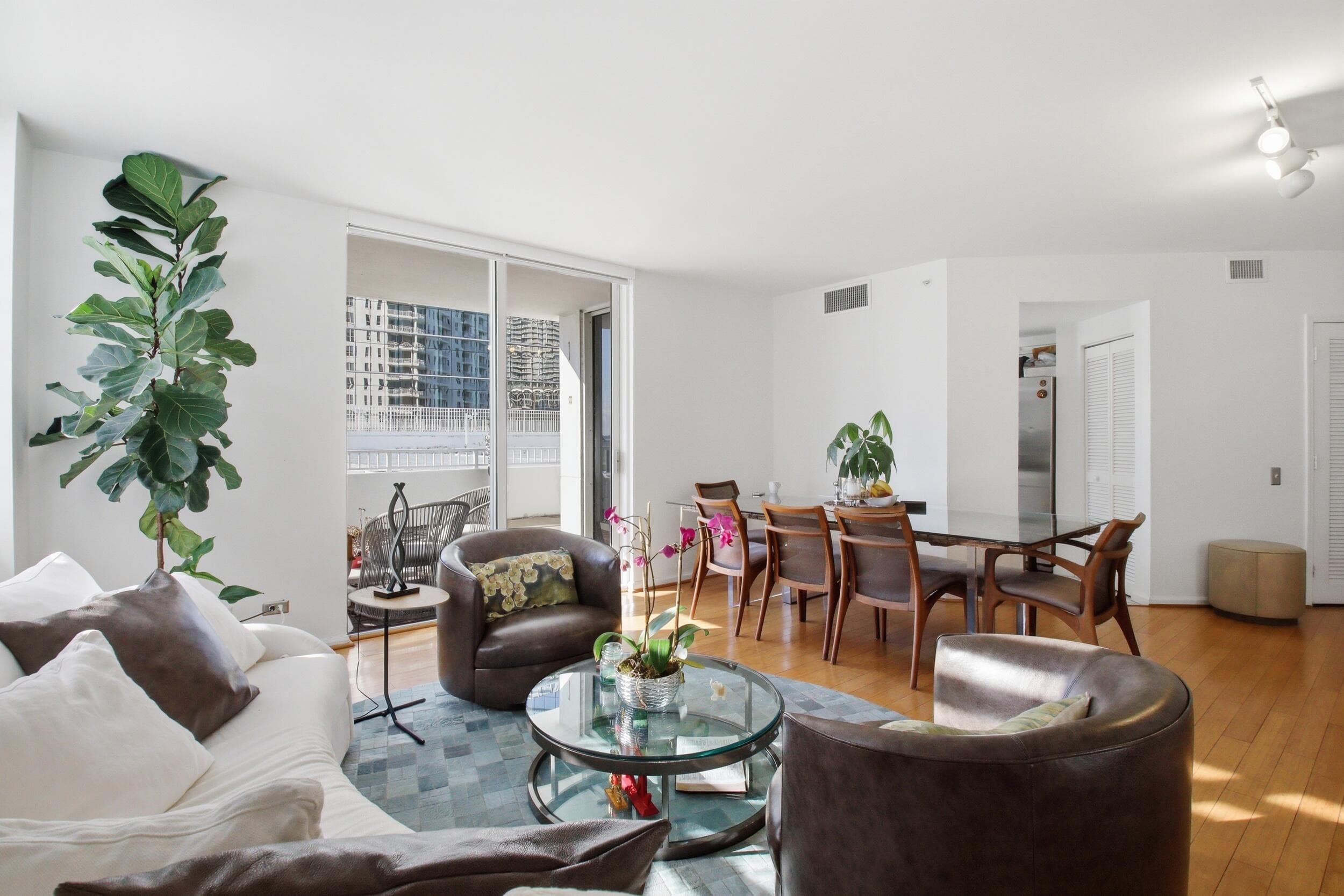 701 Brickell Key Boulevard 610, Miami, FL 33131 — photo 11 of 40