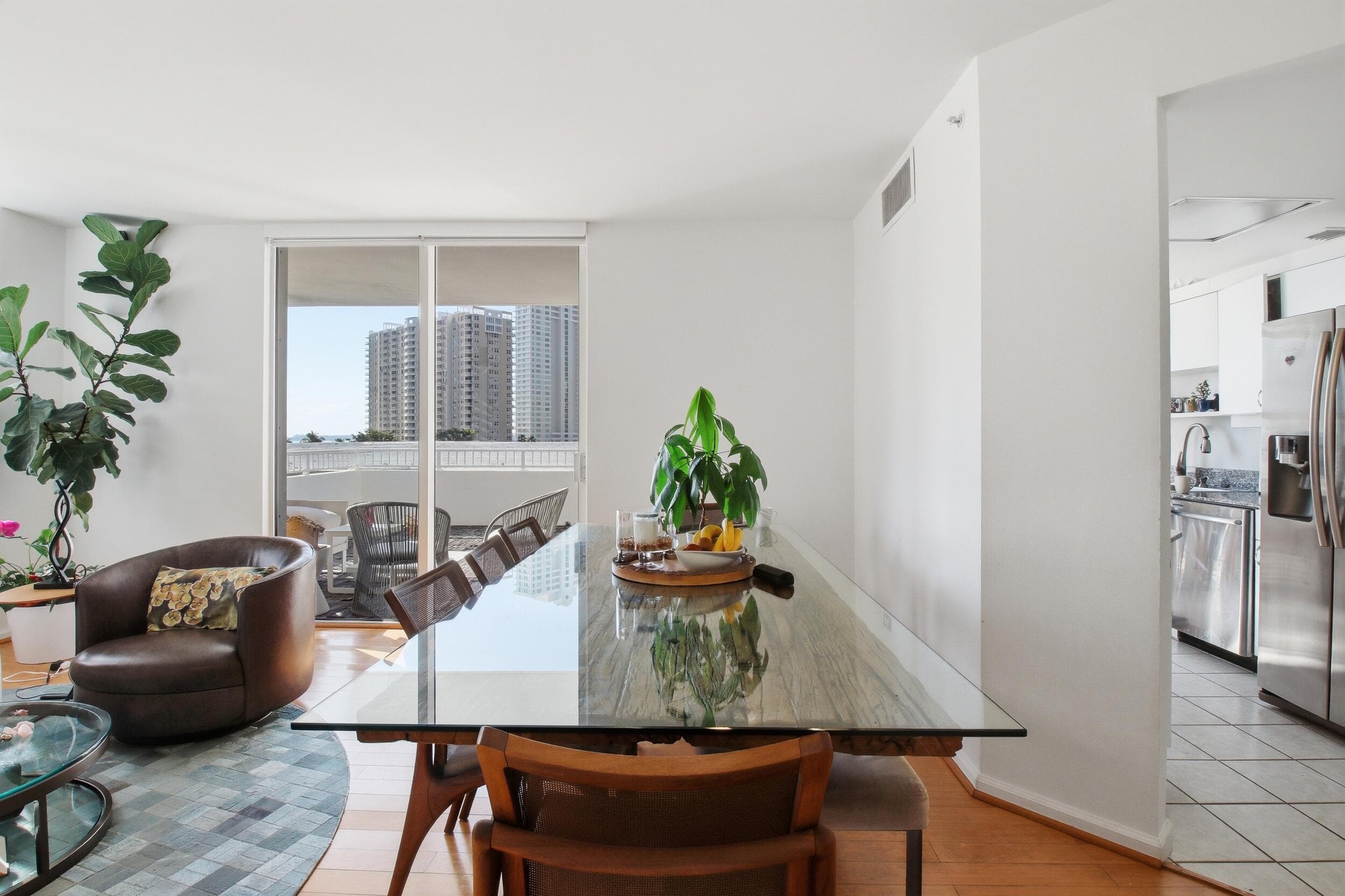 701 Brickell Key Boulevard 610, Miami, FL 33131 — photo 13 of 40
