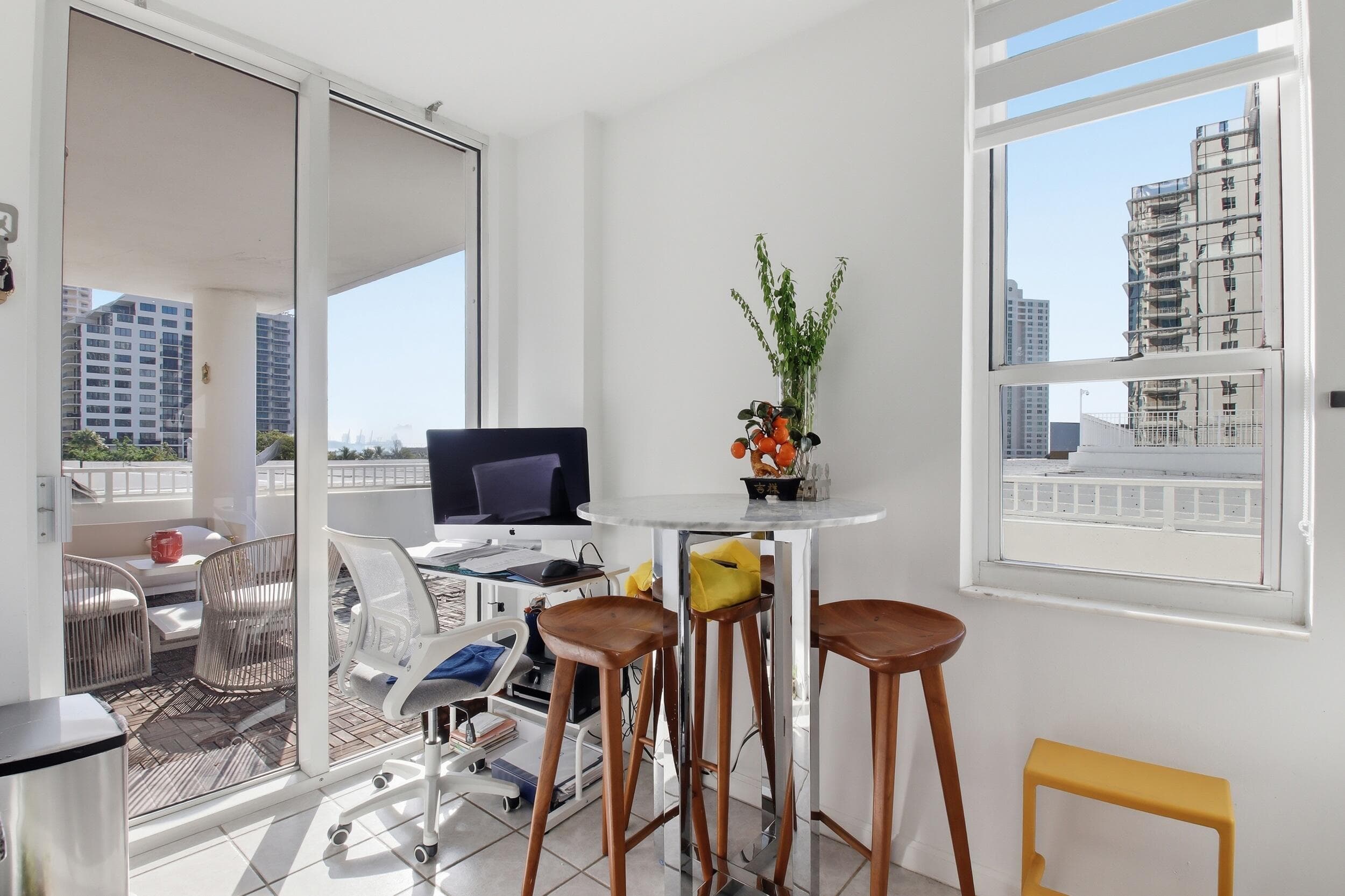 701 Brickell Key Boulevard 610, Miami, FL 33131 — photo 15 of 40