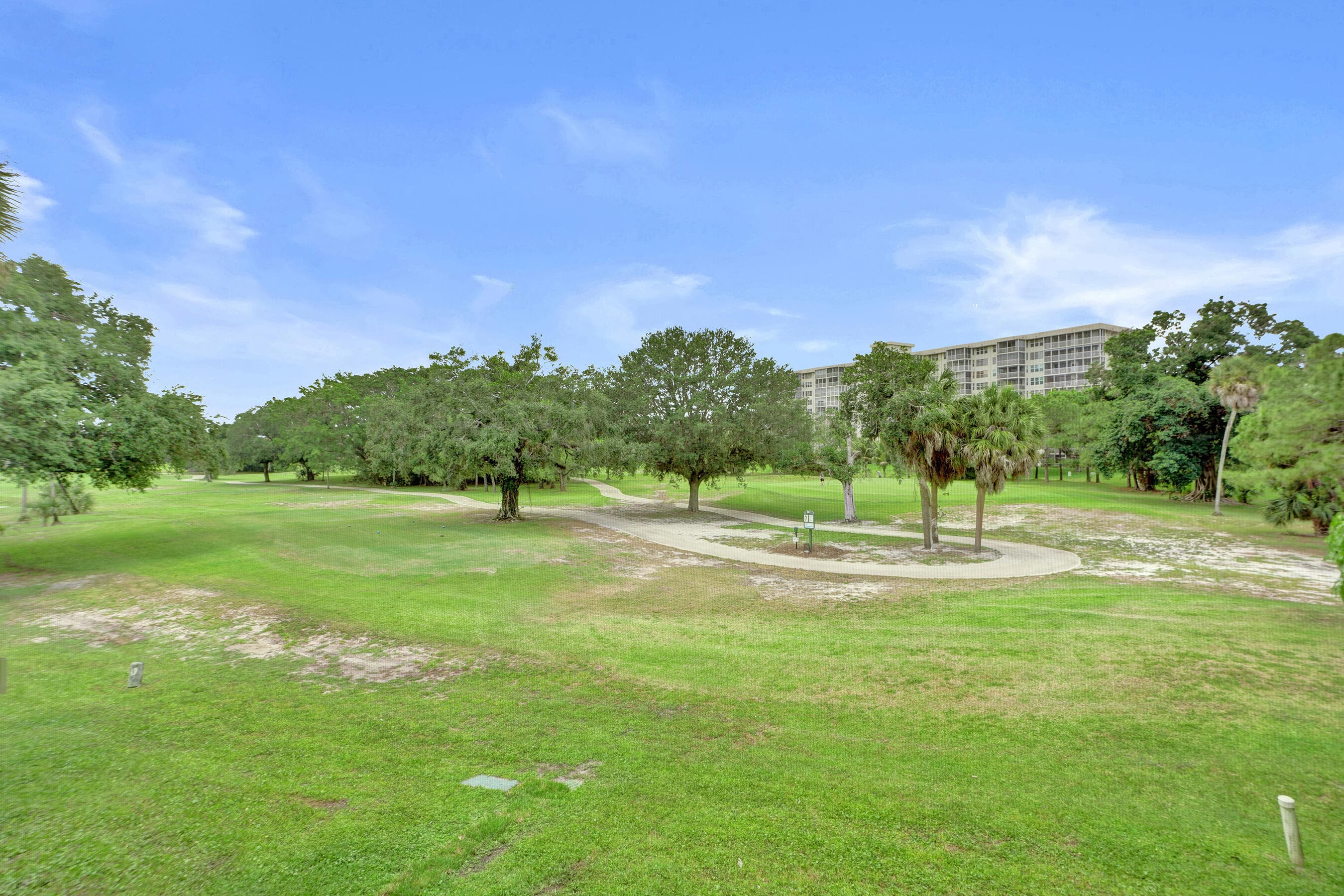 545 Oaks Lane 204, Pompano Beach, FL 33069 — photo 58 of 59
