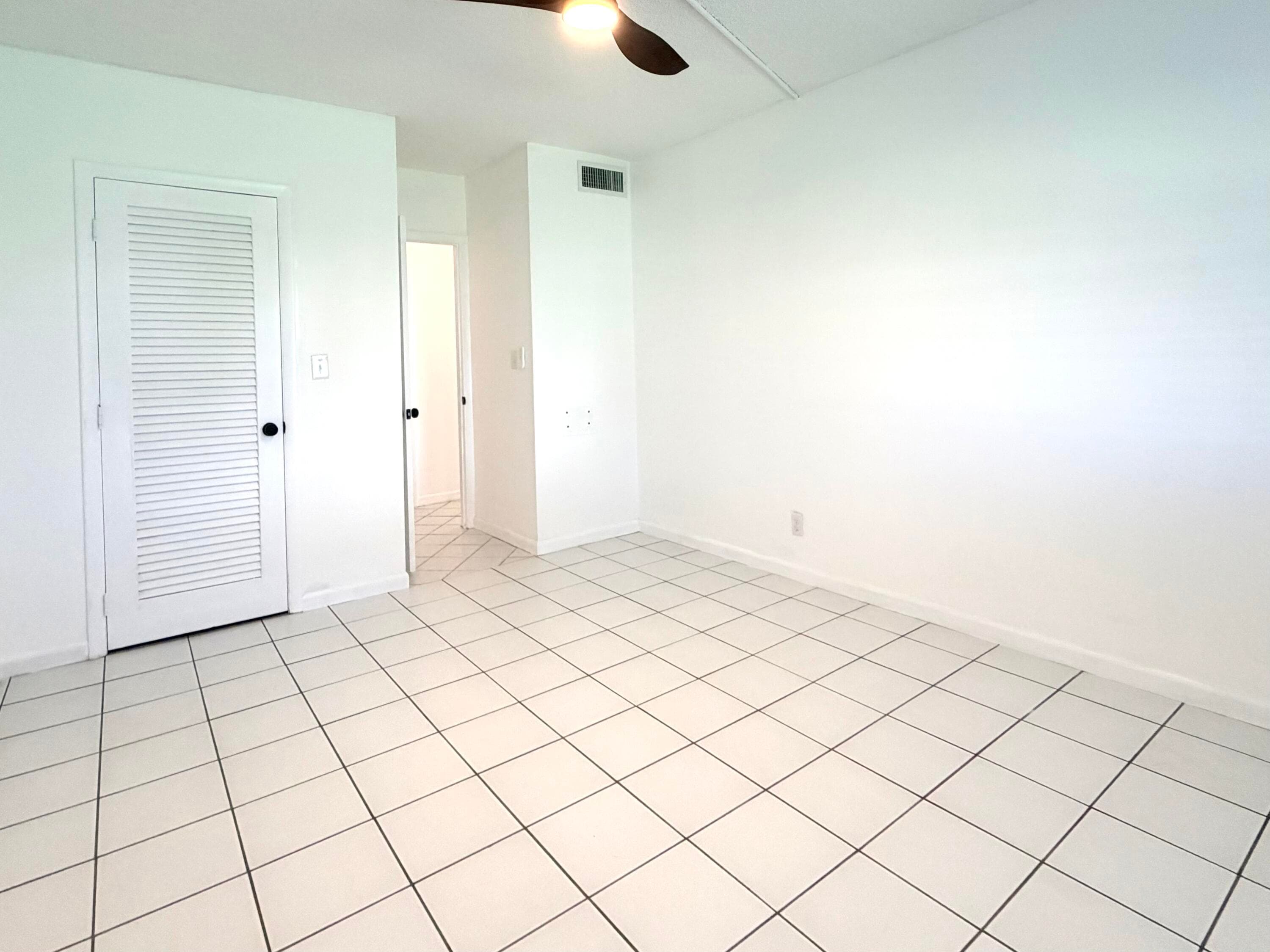 1118 Lake Terrace 103, Boynton Beach, FL 33426 — photo 9 of 19